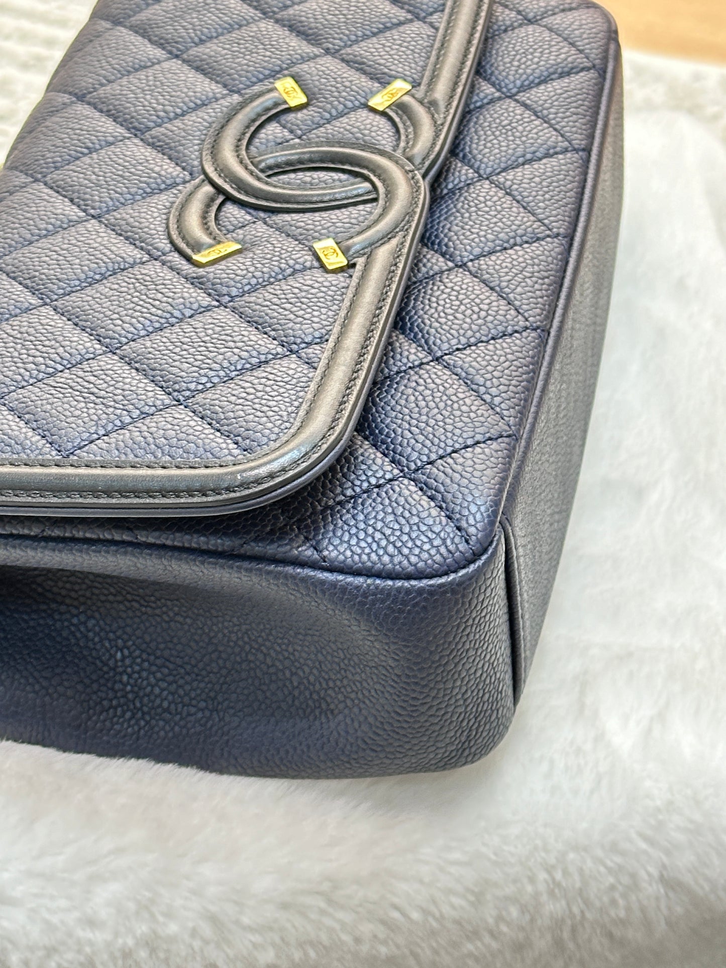 Chanel Caviar Quilted Small CC Filigree Flap Navy Black