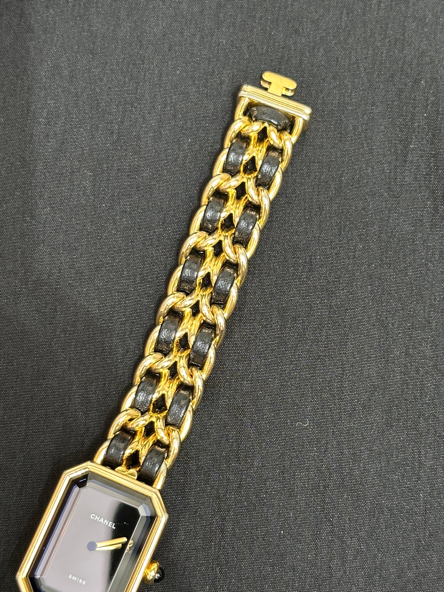 Chanel Watch L size