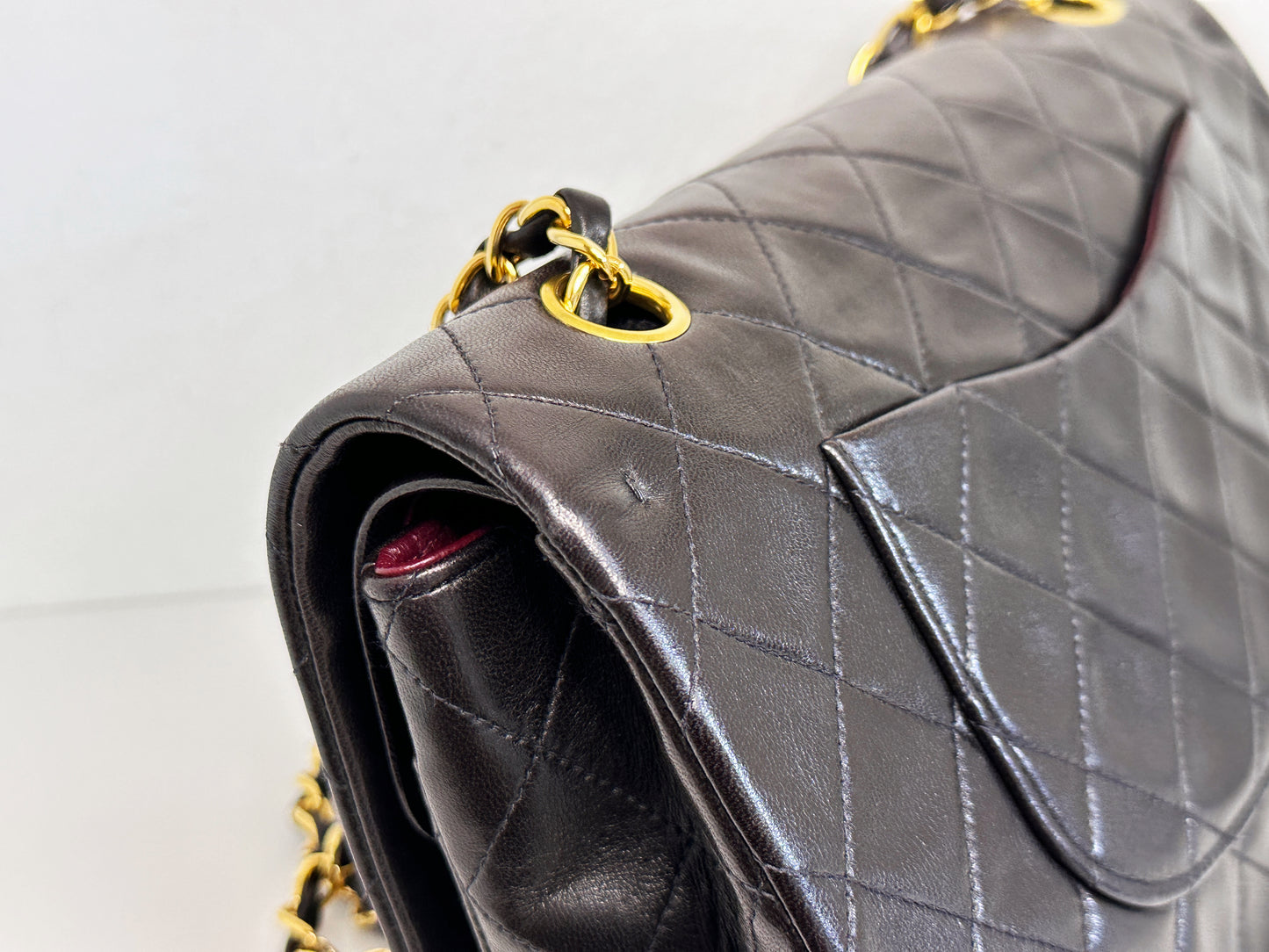 Chanel Vintage Black Quilted Lambskin Medium Classic Double Flap Bag 25 holo card