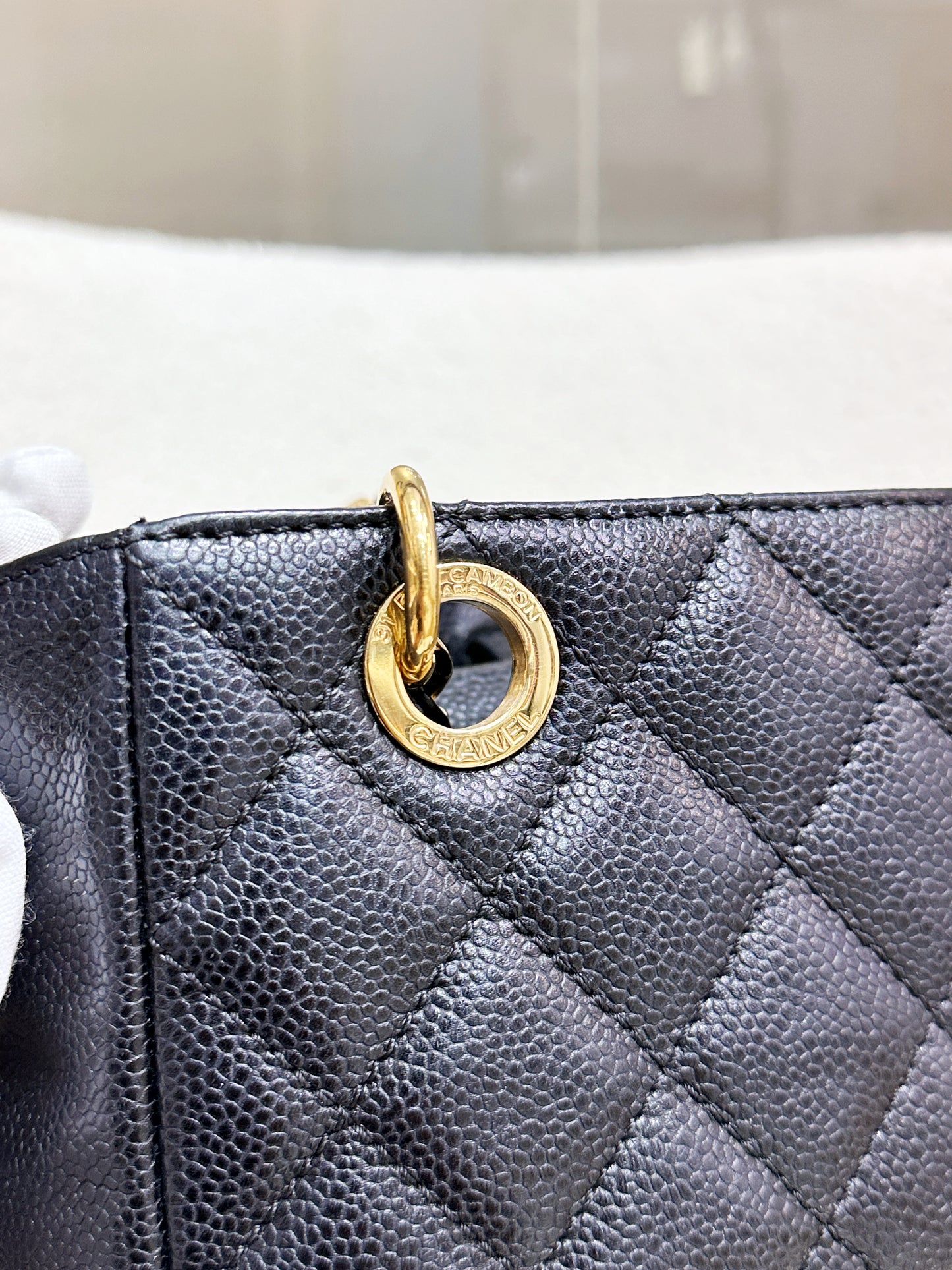 Chanel Caviar Quilted Petit Shopping Tote PST Black GHW 1975 holo card