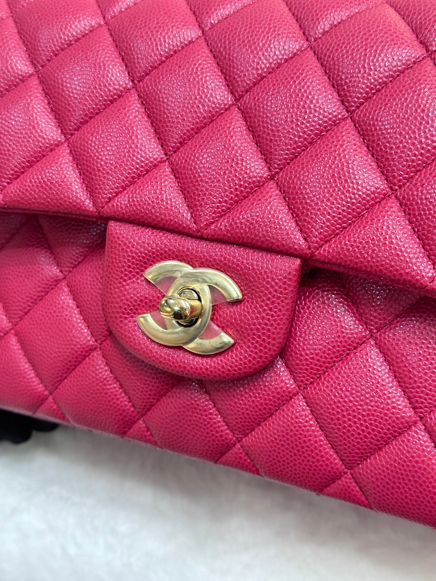 CHANEL Small Classic Double Flap Caviar Quilted Red GHW 