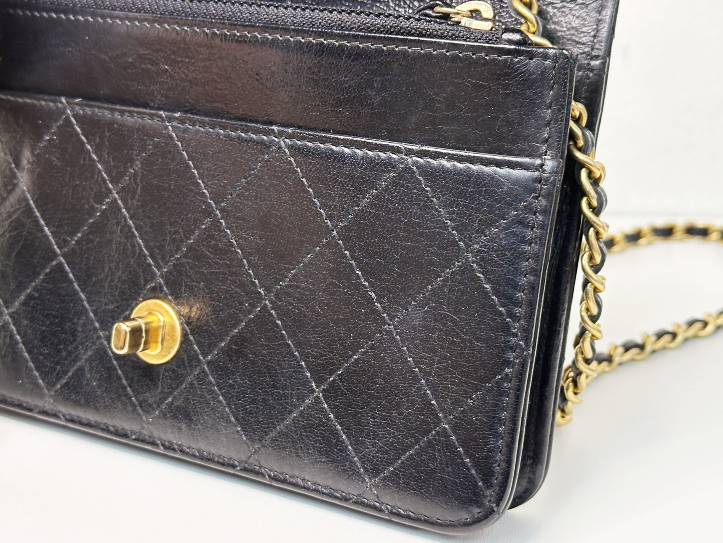 Chanel Golden Class Wallet on Chain Black 2650 holo card