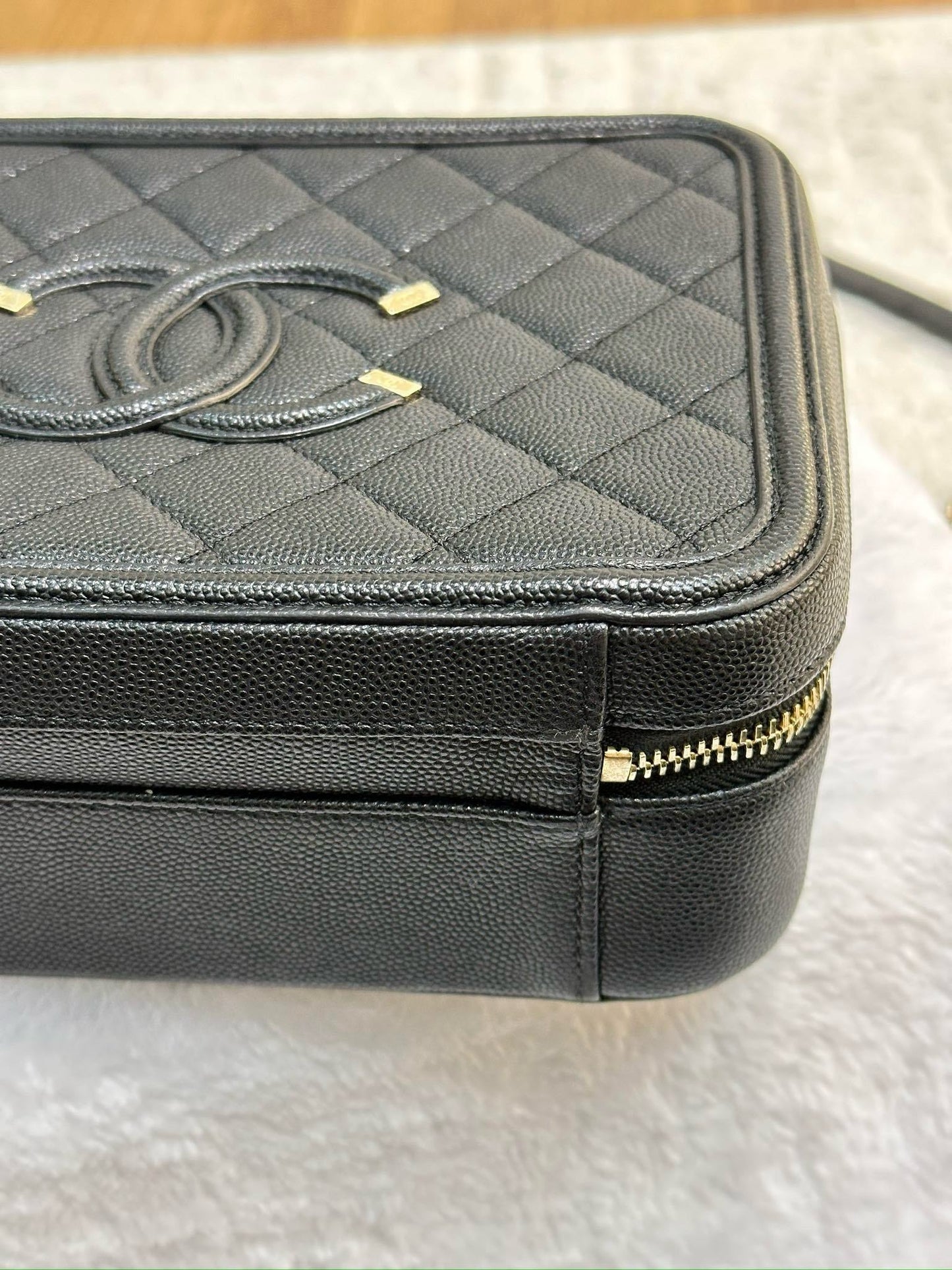 Chanel Medium Filigree Vanity Case Quilted Caviar Black GHW 2899 holo card