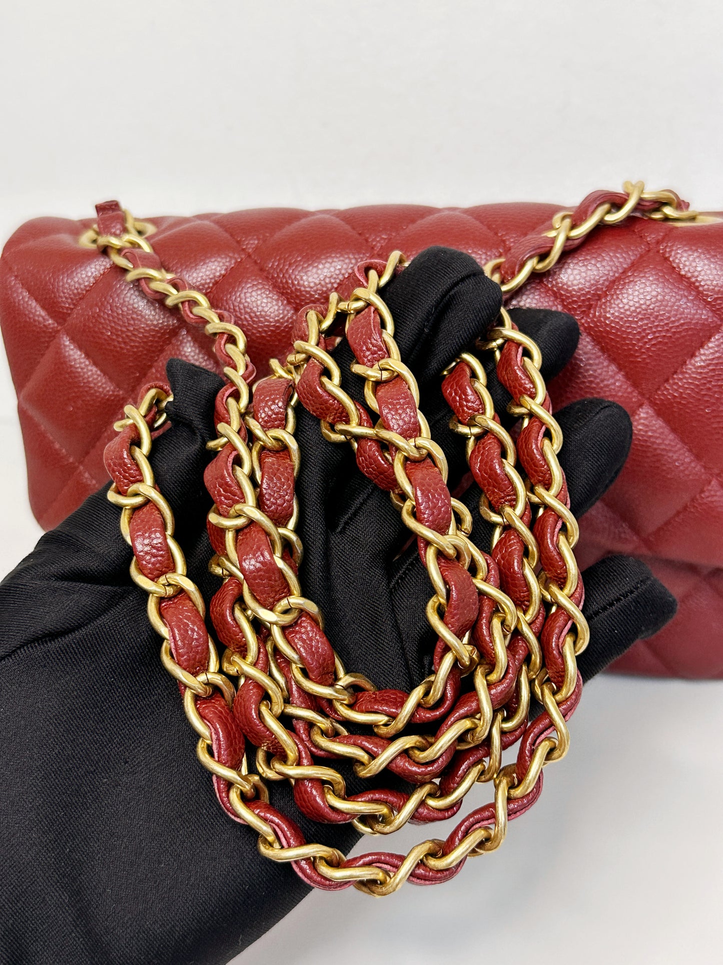 Chanel 18C Timeless Classic Caviar Mini Rectangular Flap Iridescent Maroon 2515 holo card