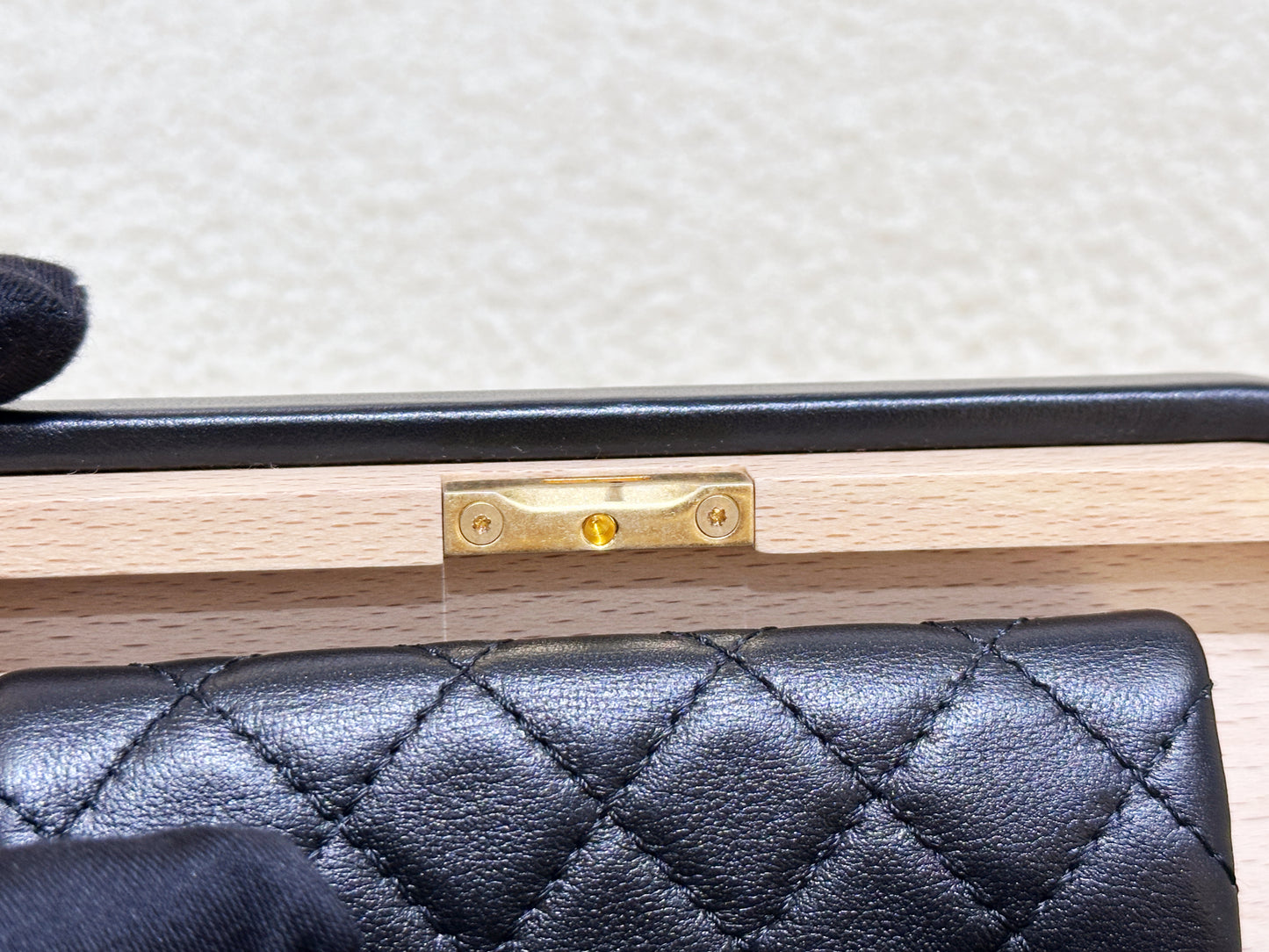 Chanel Beech Wood Lambskin CC Vanity Case Black PHOT microchip