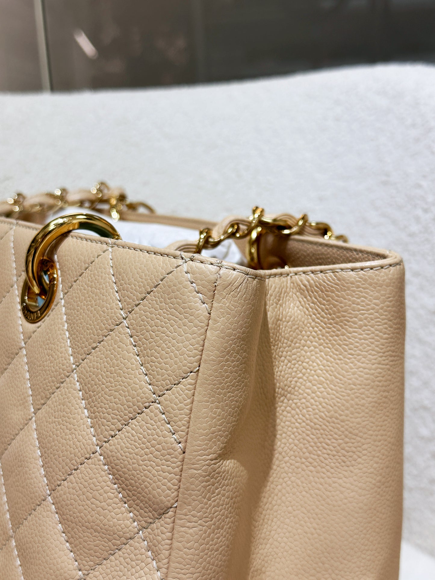 Chanel Caviar Grand Shopping Tote GST Beige GHW 1700 holo card