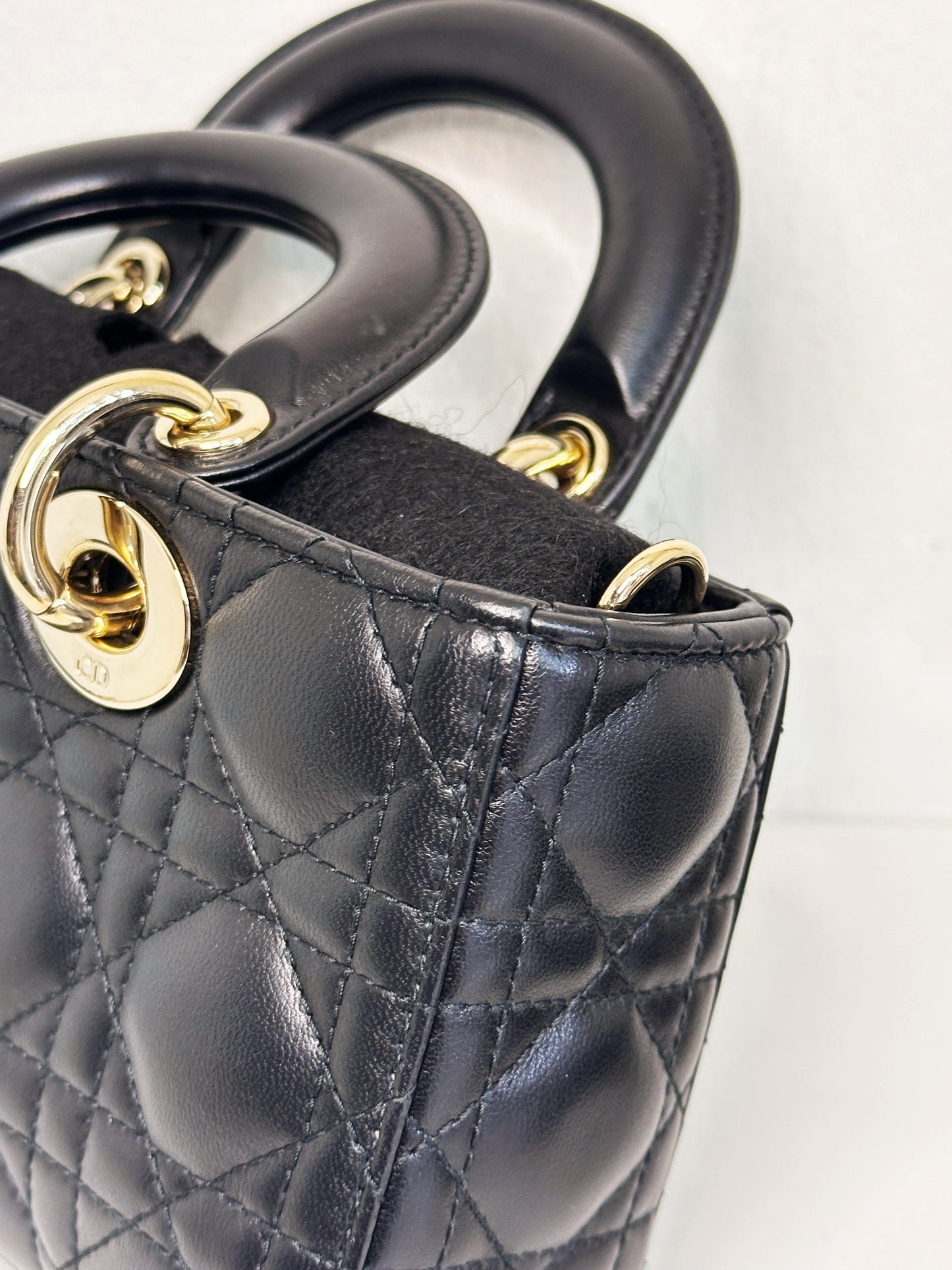 Dior Small Lady D-Joy Bag
Black Cannage Lambskin GHW