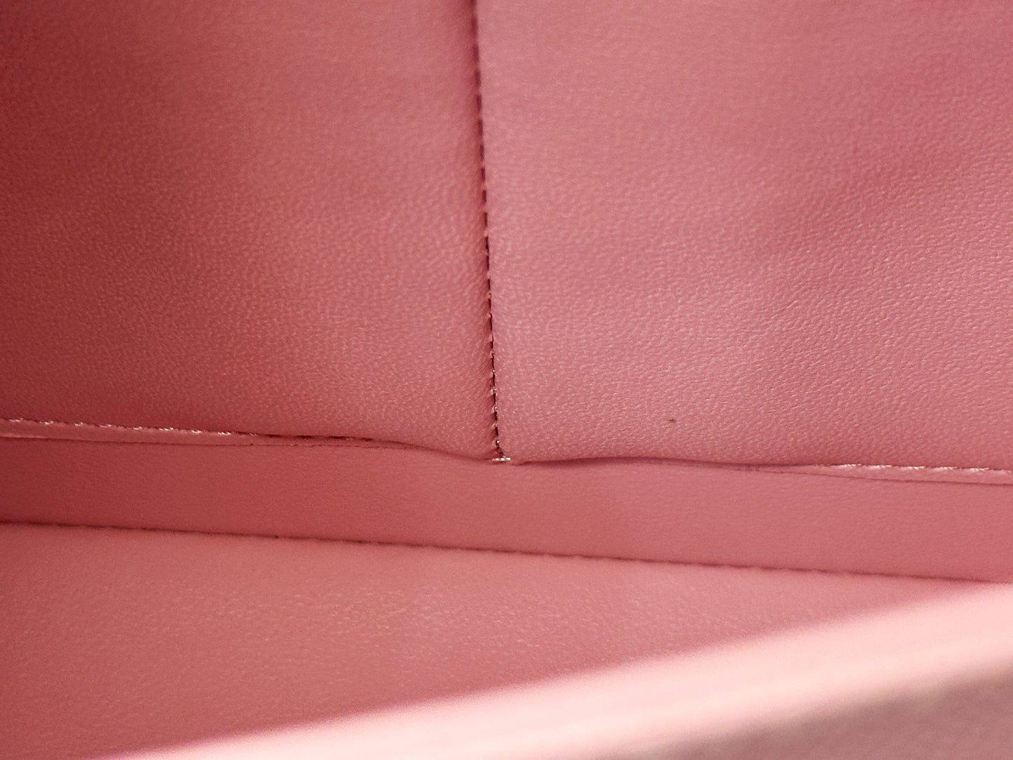 Chanel 22C Classic Quilted Medium Double Flap Bag Sakura Pink AKHX microchip