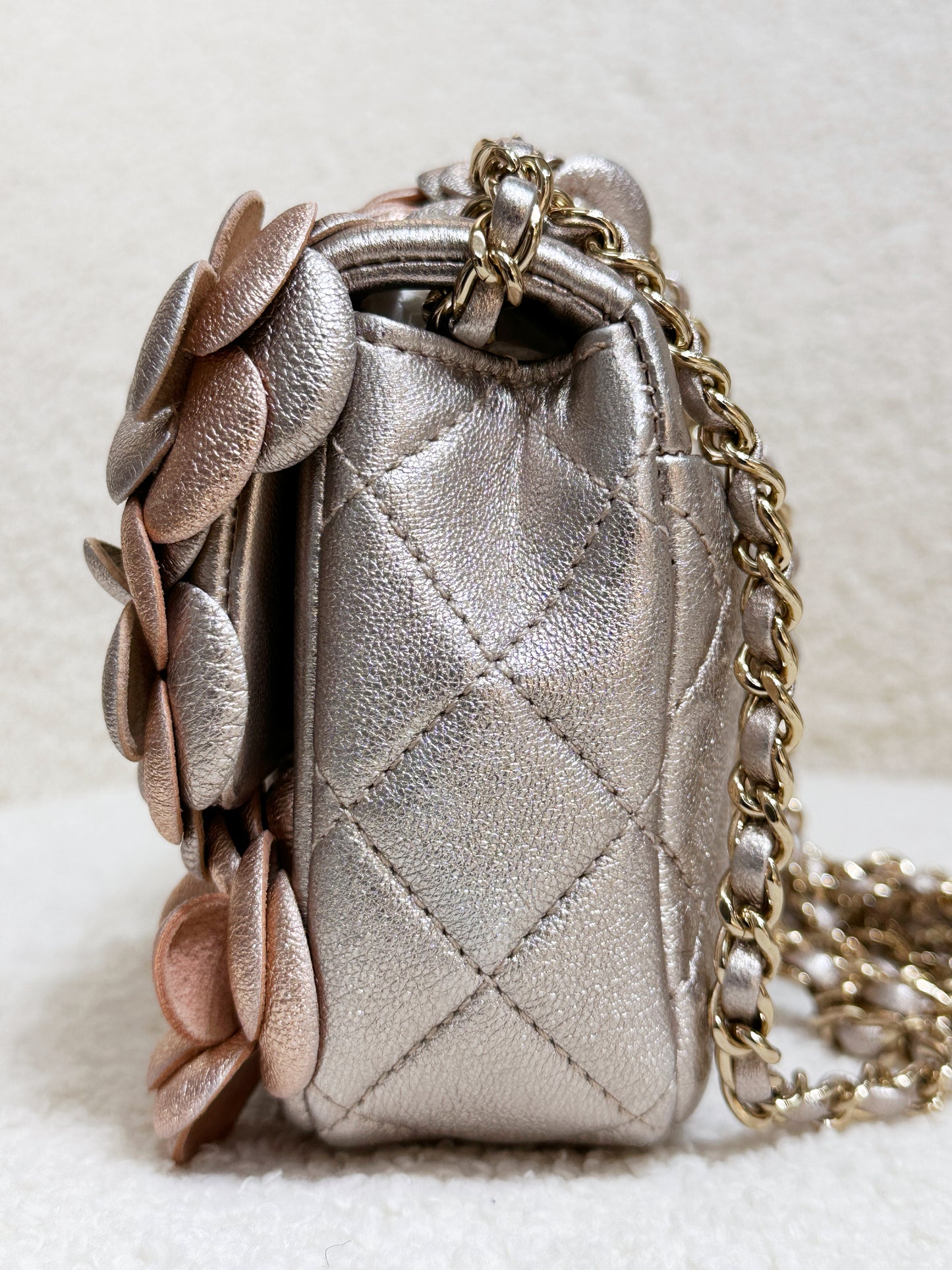 Chanel Camellia Mini Metallic Rose Gold/Pink Lambskin Gold Hardware 2487 holo card