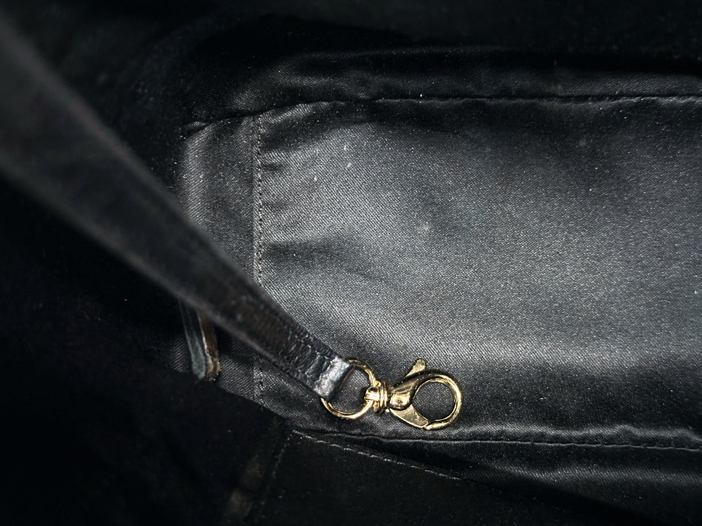 Chanel Caviar Quilted Petit Shopping Tote PST Black 1506 holo card