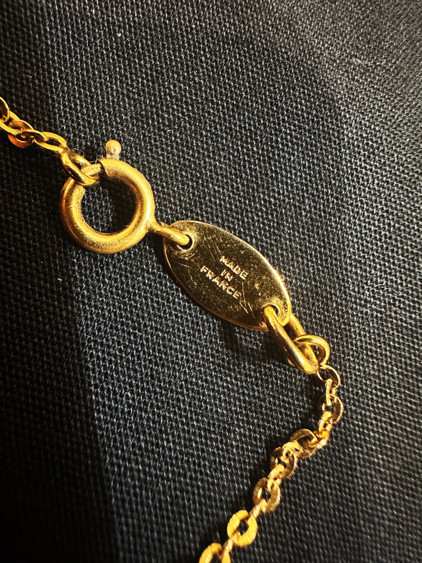 CHANEL Necklace Chain AUTH Coco Vintage Rare Gold choker CC Logo Pendant 1982