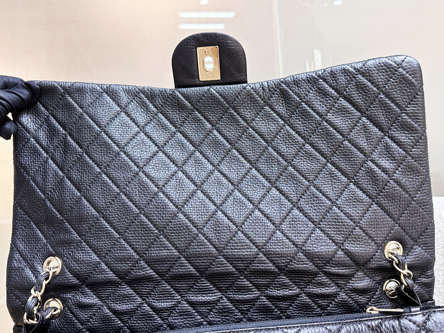 Chanel 2017 Calfskin Quilted XXL Travel Flap shoulder bag Black GHW 2354 holo card