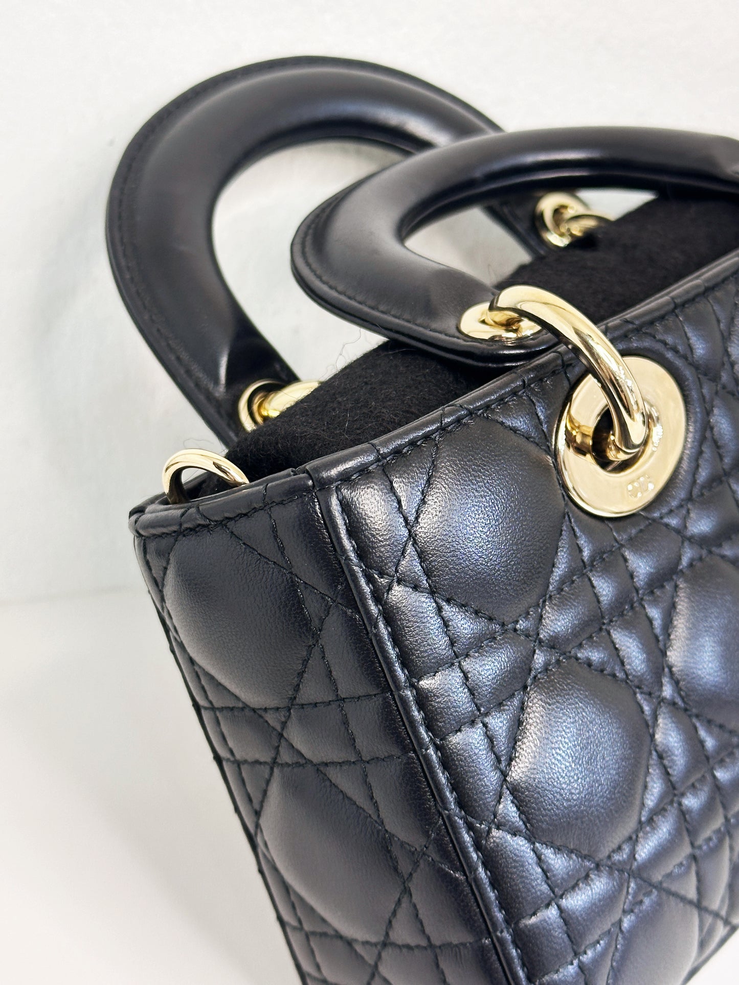 Dior Small Lady D-Joy Bag
Black Cannage Lambskin GHW
