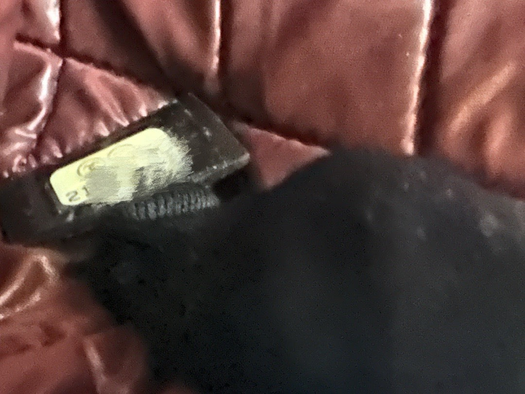 Chanel Beauty CC Lambskin Clutch Quilted Black