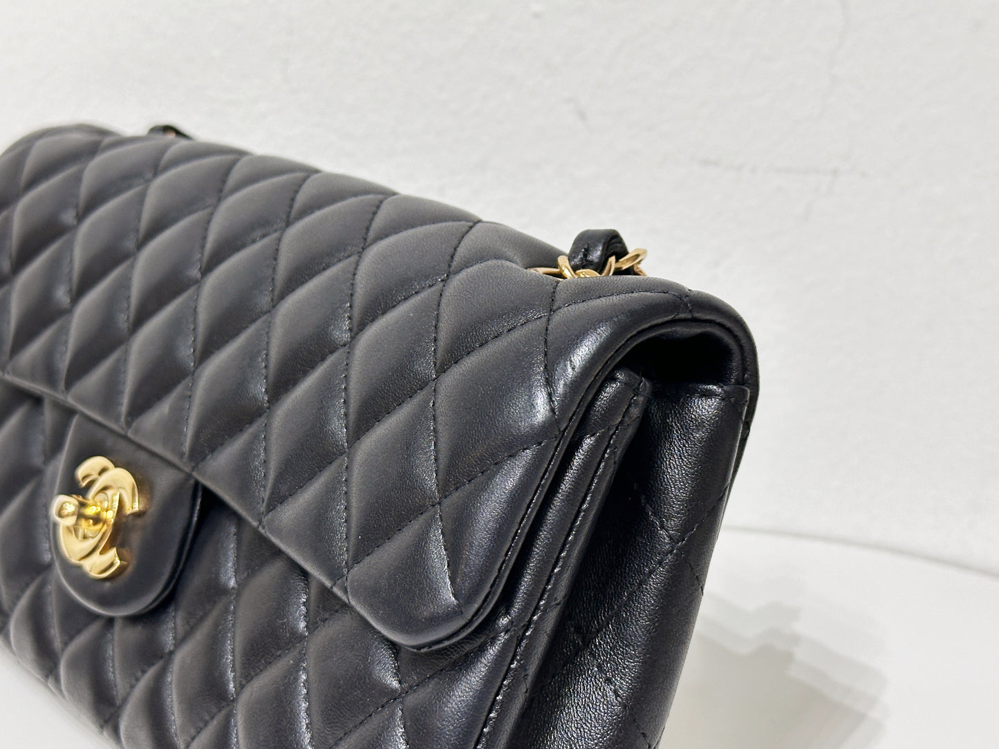 Chanel Lambskin East West Flap Bag Black GHW 1411 holo card