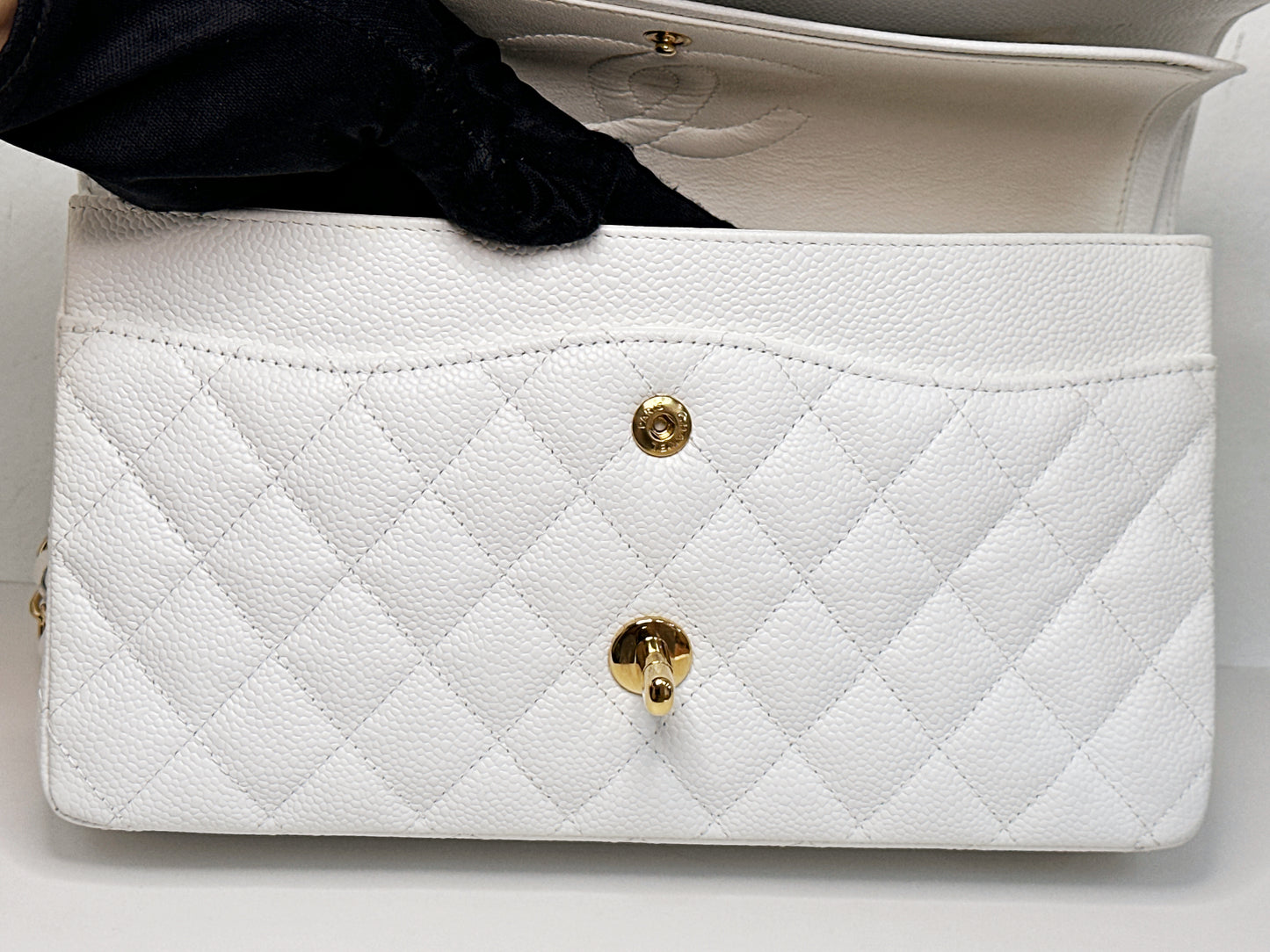 Chanel White Caviar Medium Classic Double Flap Bag 1350 holo card