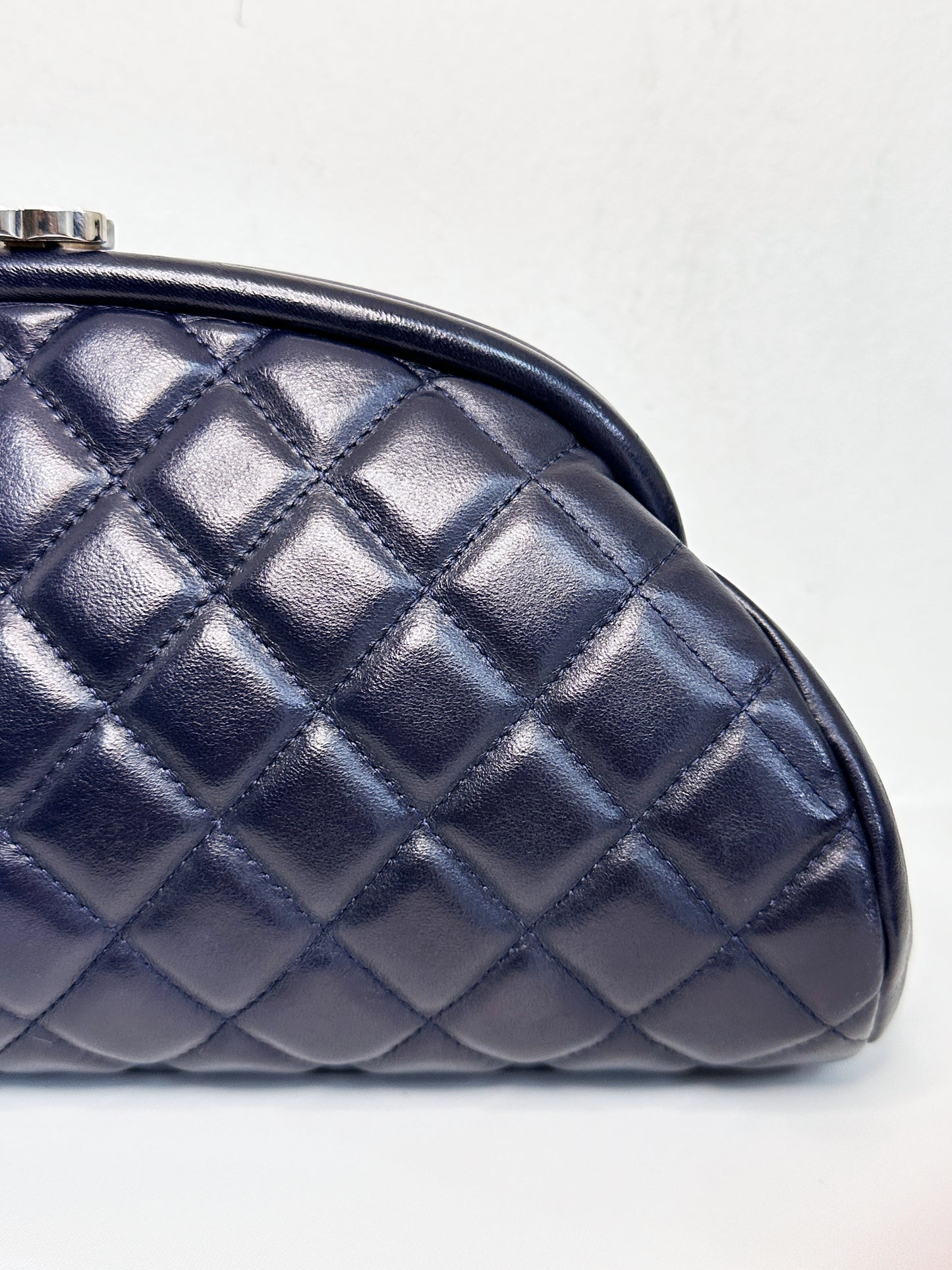 Chanel Quilted Timeless Kisslock Clutch Navy Blue Lambskin SHW 1890 holo card