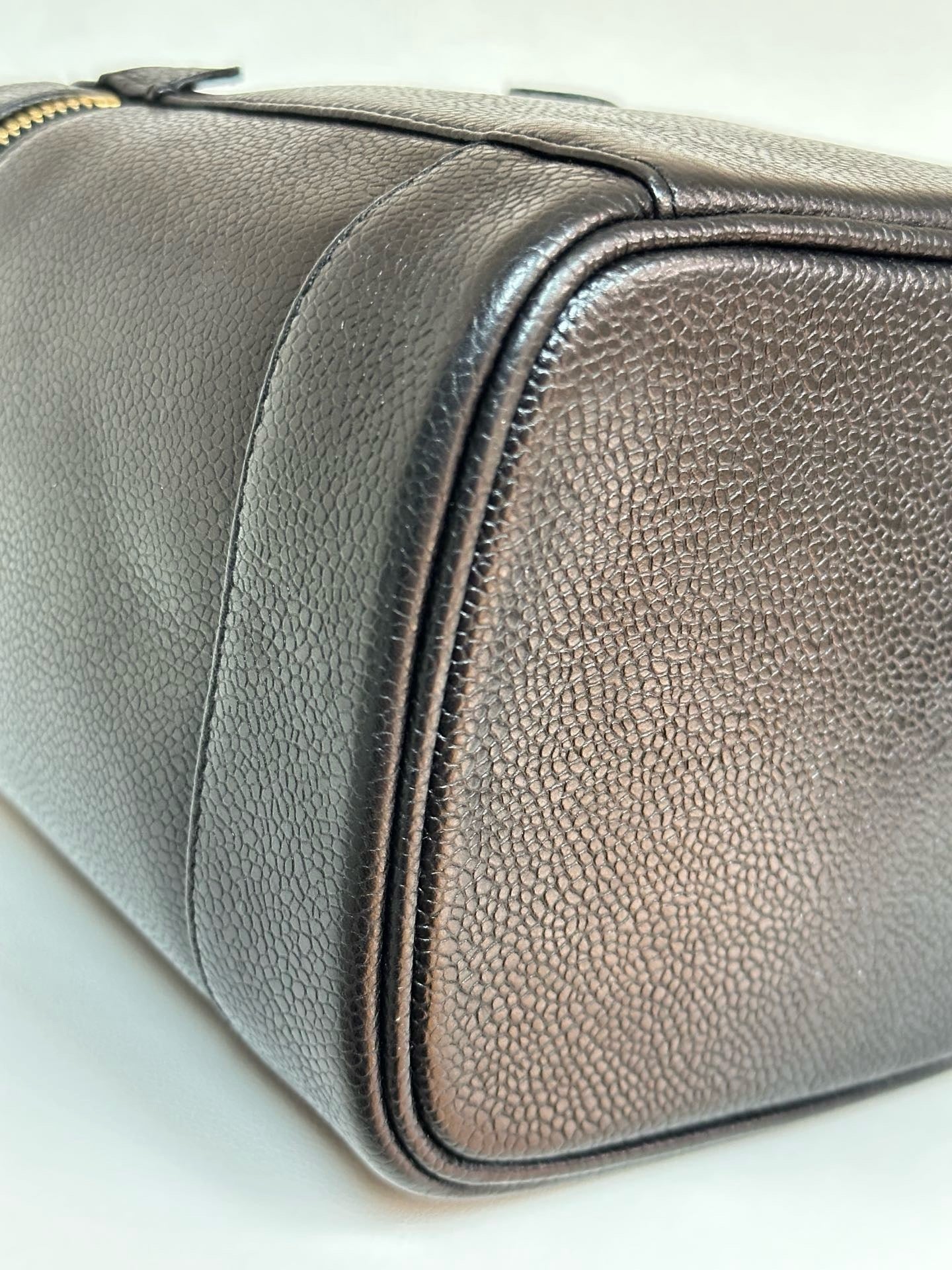 Chanel Vintage Vanity Case Black Caviar GHW 2 holo card