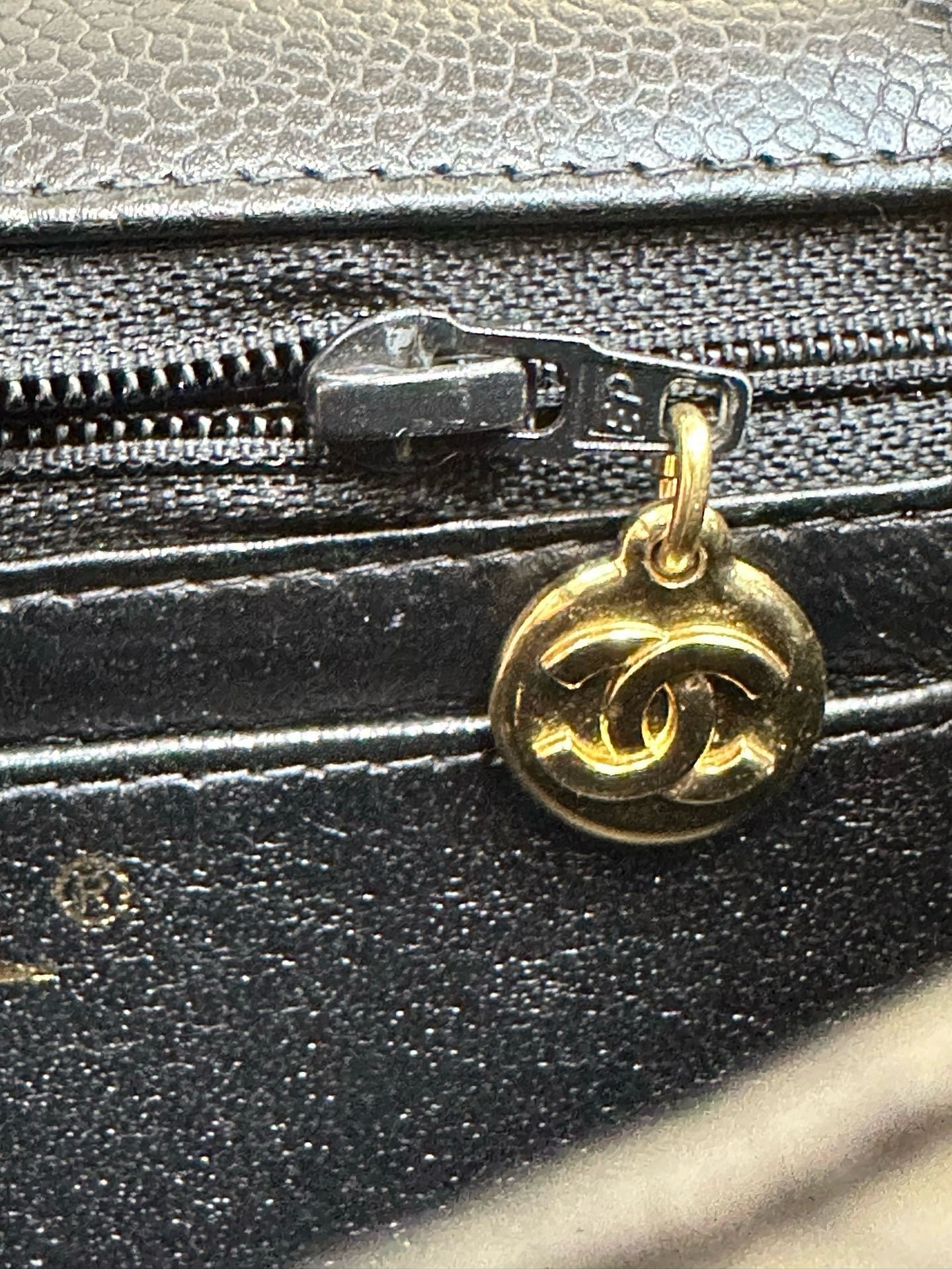 Chanel Mini Square Caviar Classic Flap Chain Shoulder Bag Black GHW(inside corner lightly touched)