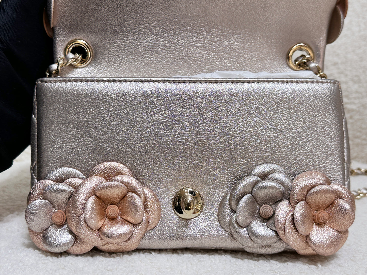 Chanel Camellia Mini Metallic Rose Gold/Pink Lambskin Gold Hardware 2487 holo card
