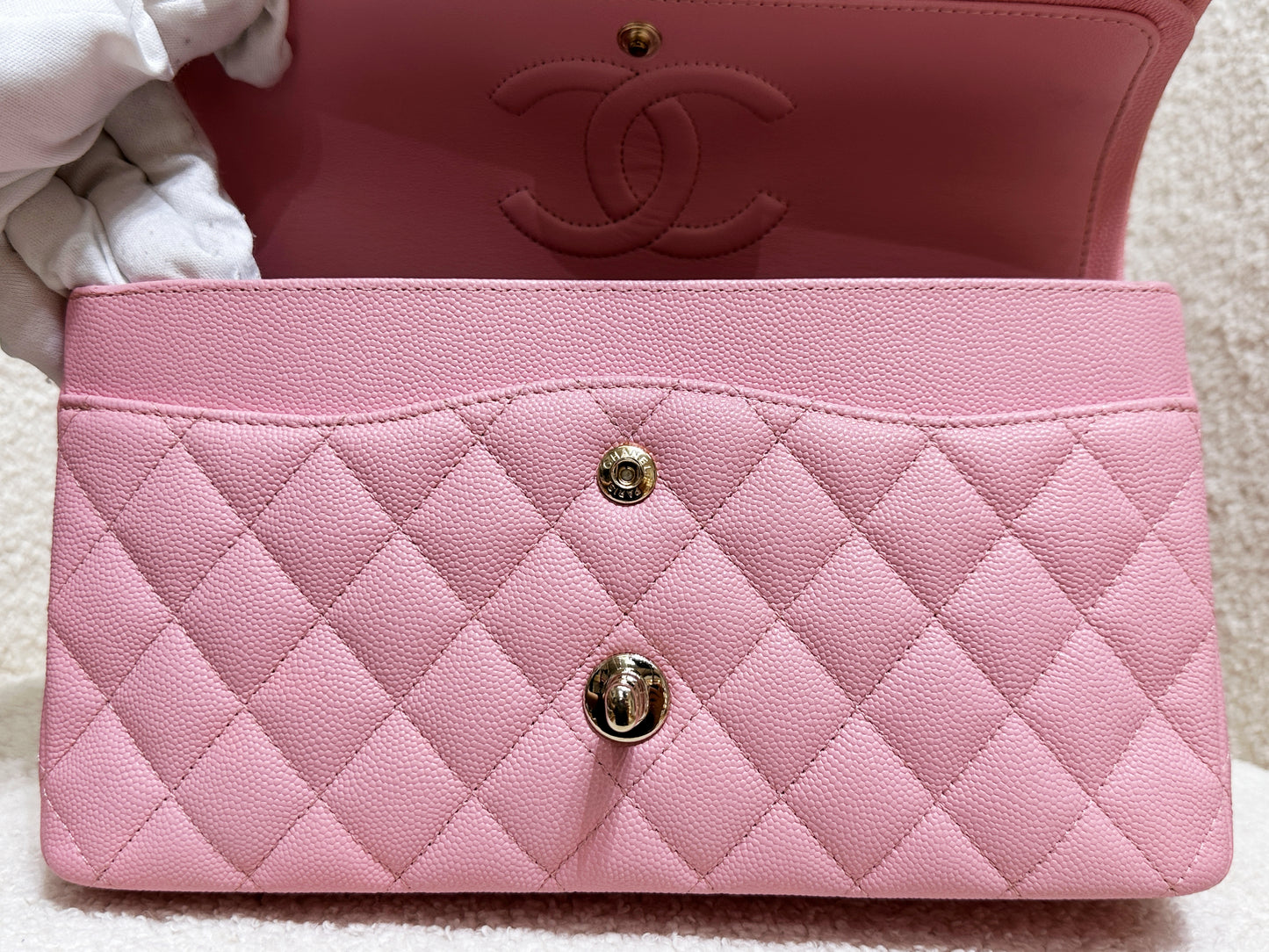 Chanel 22C Classic Quilted Medium Double Flap Bag Sakura Pink AKHX microchip