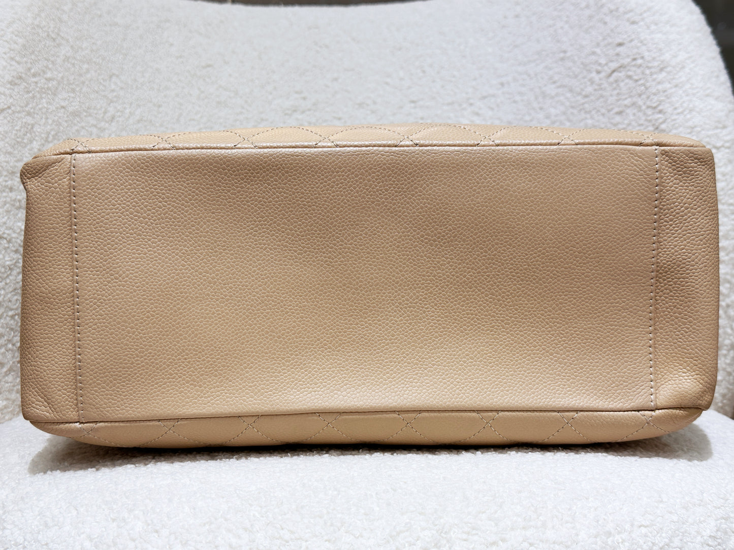 Chanel Caviar Grand Shopping Tote GST Beige GHW 1700 holo card