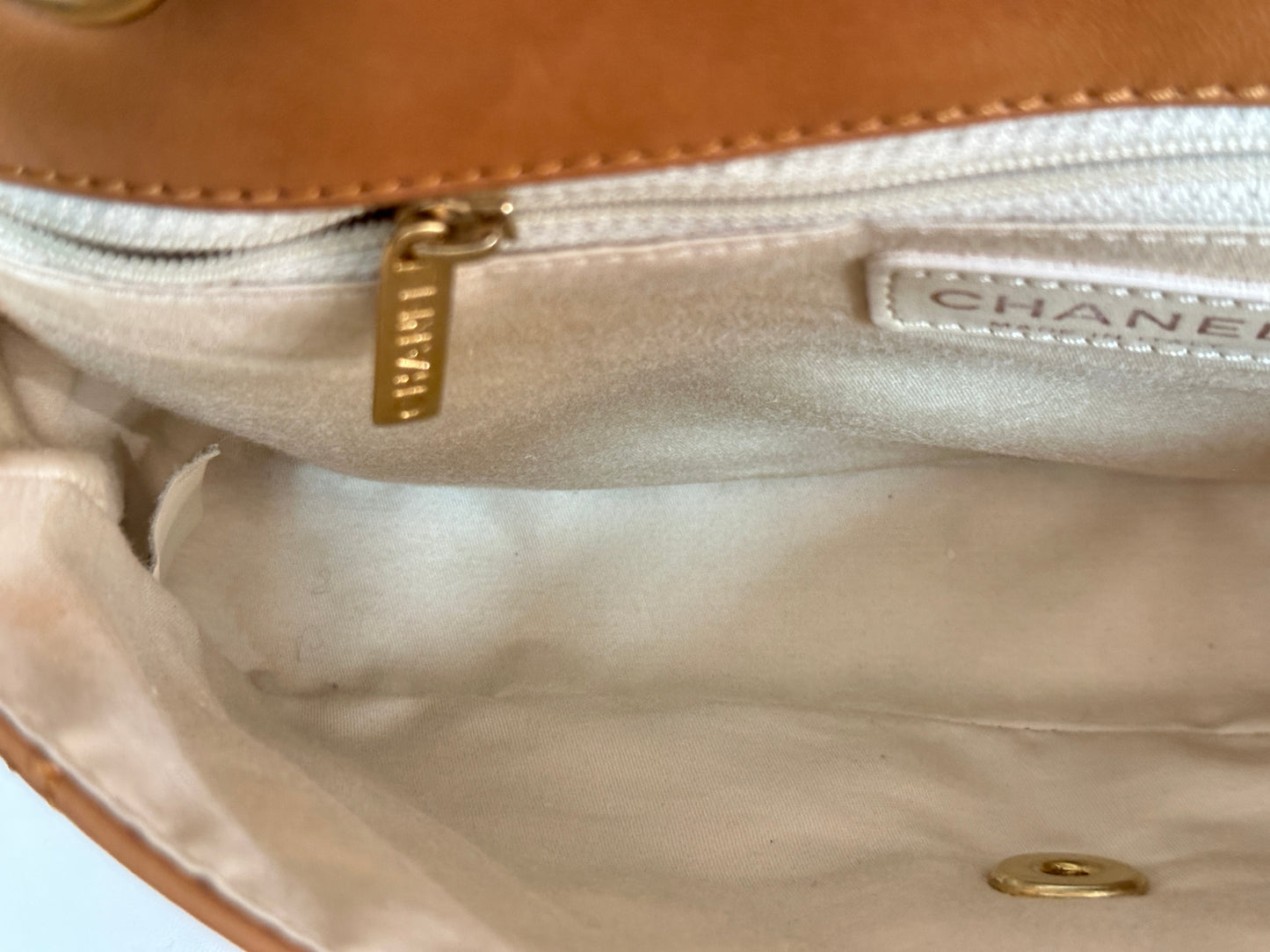 Chanel Lambskin Valentine Charms Small Flap Beige 1427 holo card