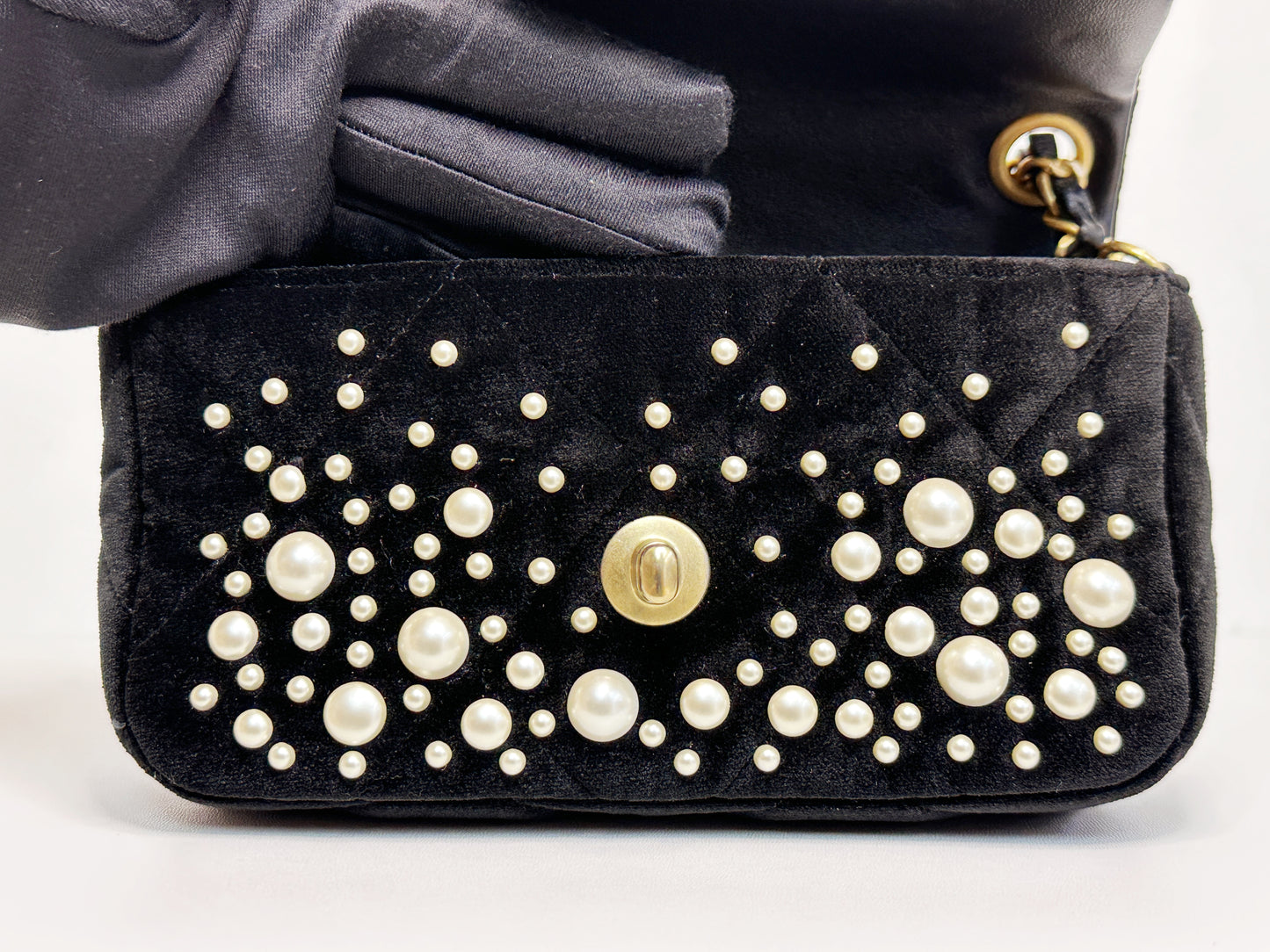 Chanel Mini Black Velvet Pearl Flap Bag X53U microchip