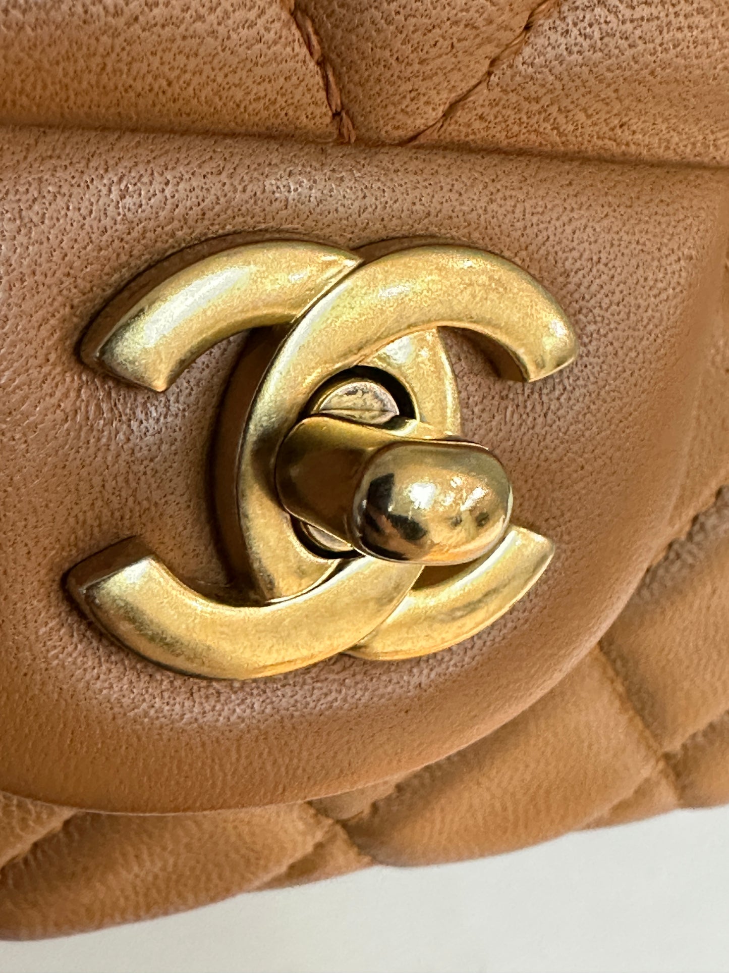 Chanel Lambskin Valentine Charms Small Flap Beige 1427 holo card