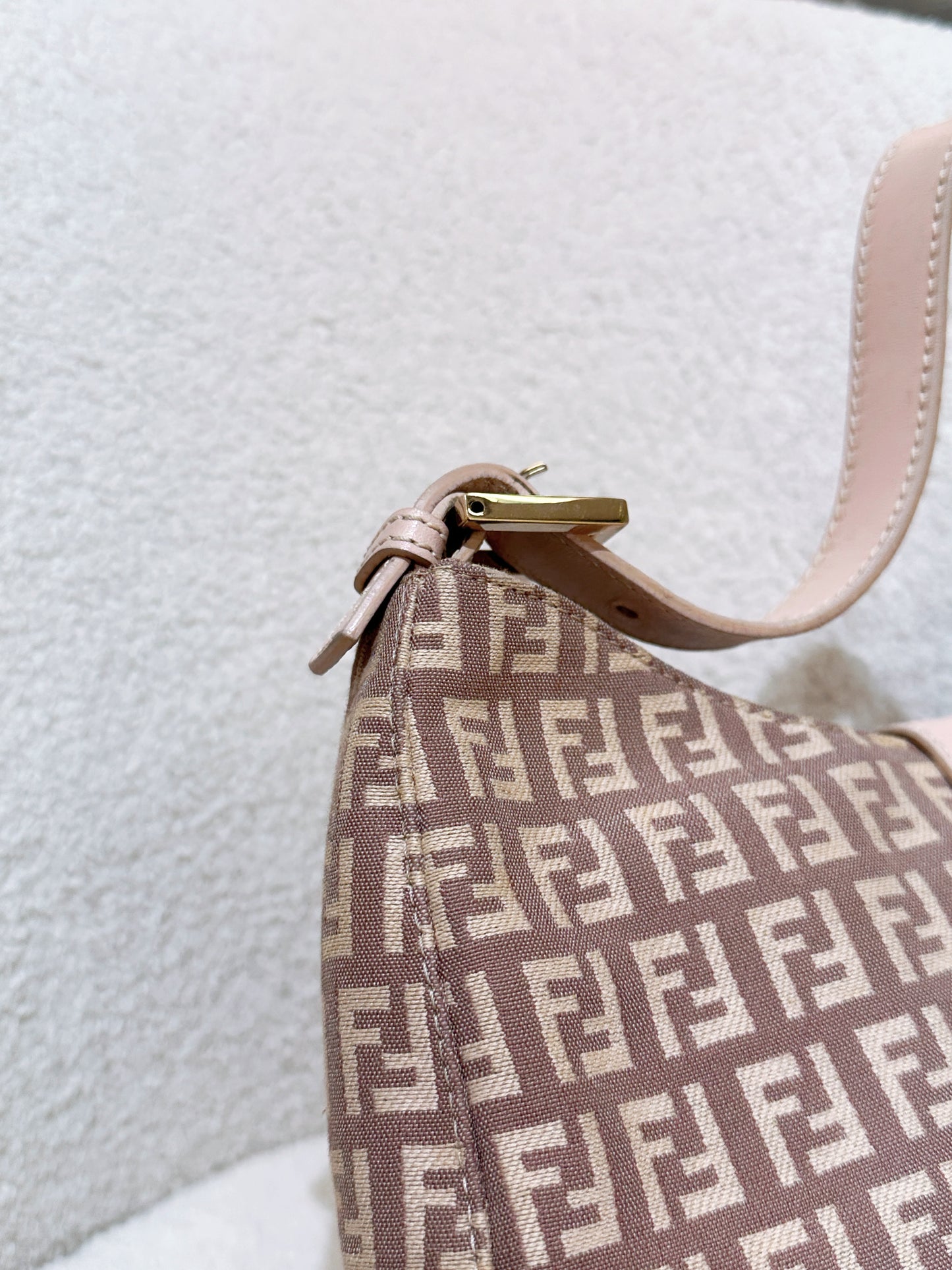 FENDI Zucchino Mamma Baguette Beige Shoulder Bag in Cipria