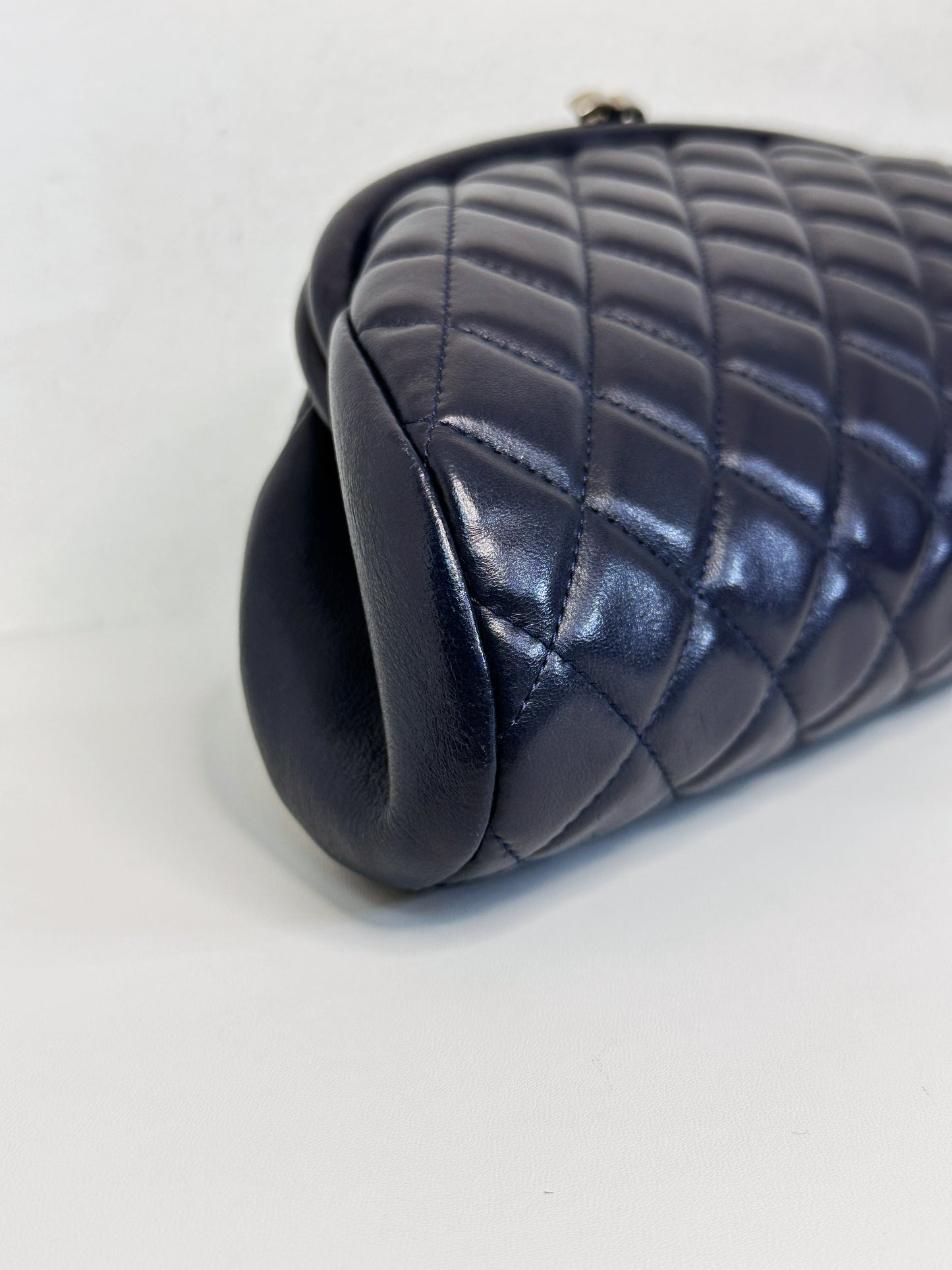 Chanel Quilted Timeless Kisslock Clutch Navy Blue Lambskin SHW 1890 holo card