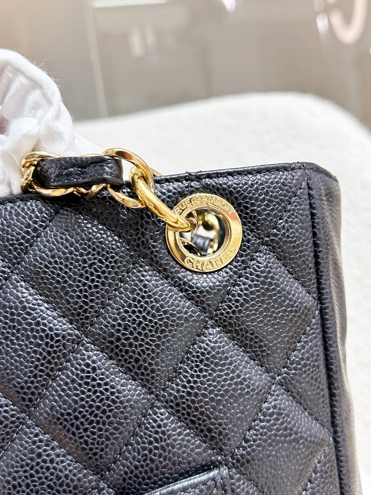 Chanel Caviar Quilted Petit Shopping Tote PST Black GHW 1975 holo card