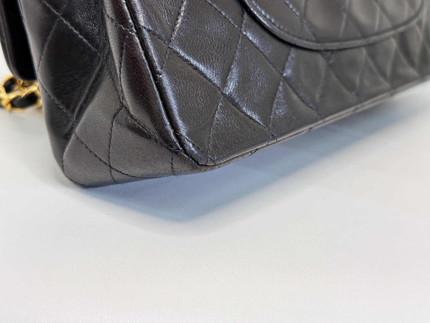 Chanel Vintage Black Quilted Lambskin Medium Classic Double Flap Bag 25 holo card