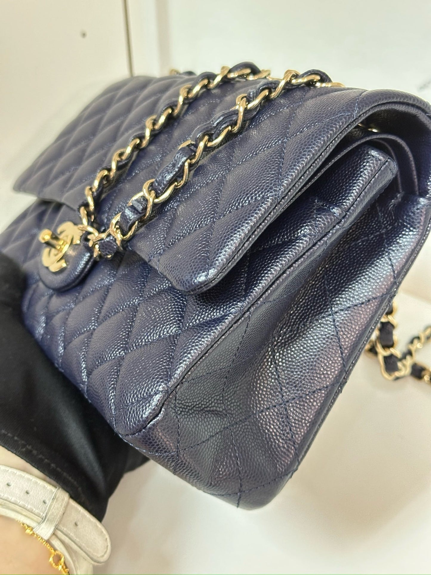 Chanel Medium Classic Caviar Double Flap Navy Blue Bag LSHW 2021year Microchip