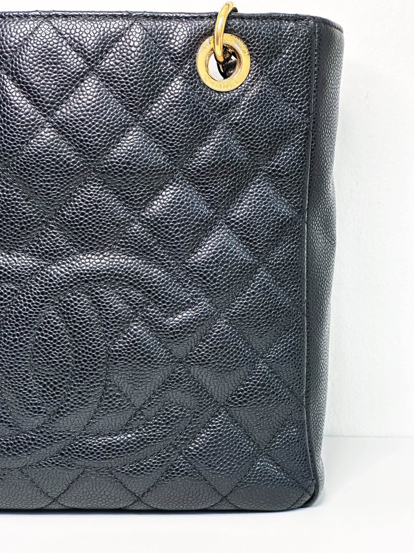 Chanel Caviar Quilted Petit Shopping Tote PST Black 1506 holo card