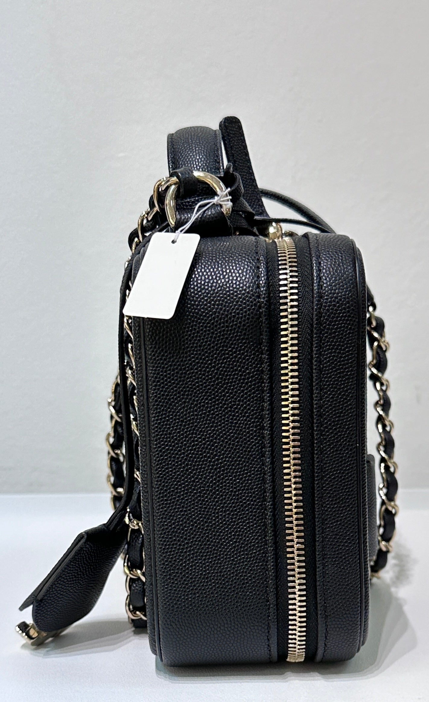 Chanel Filigree Vanity Case Quilted Caviar Medium Black