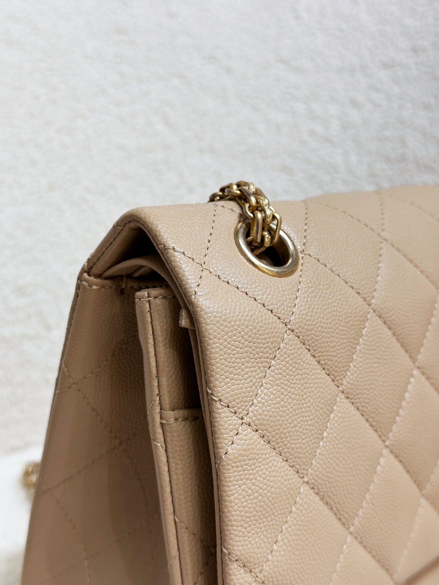 Chanel Classic Quilted Caviar 2.55 Reissue Flap Bag Beige 226 2353 holo card