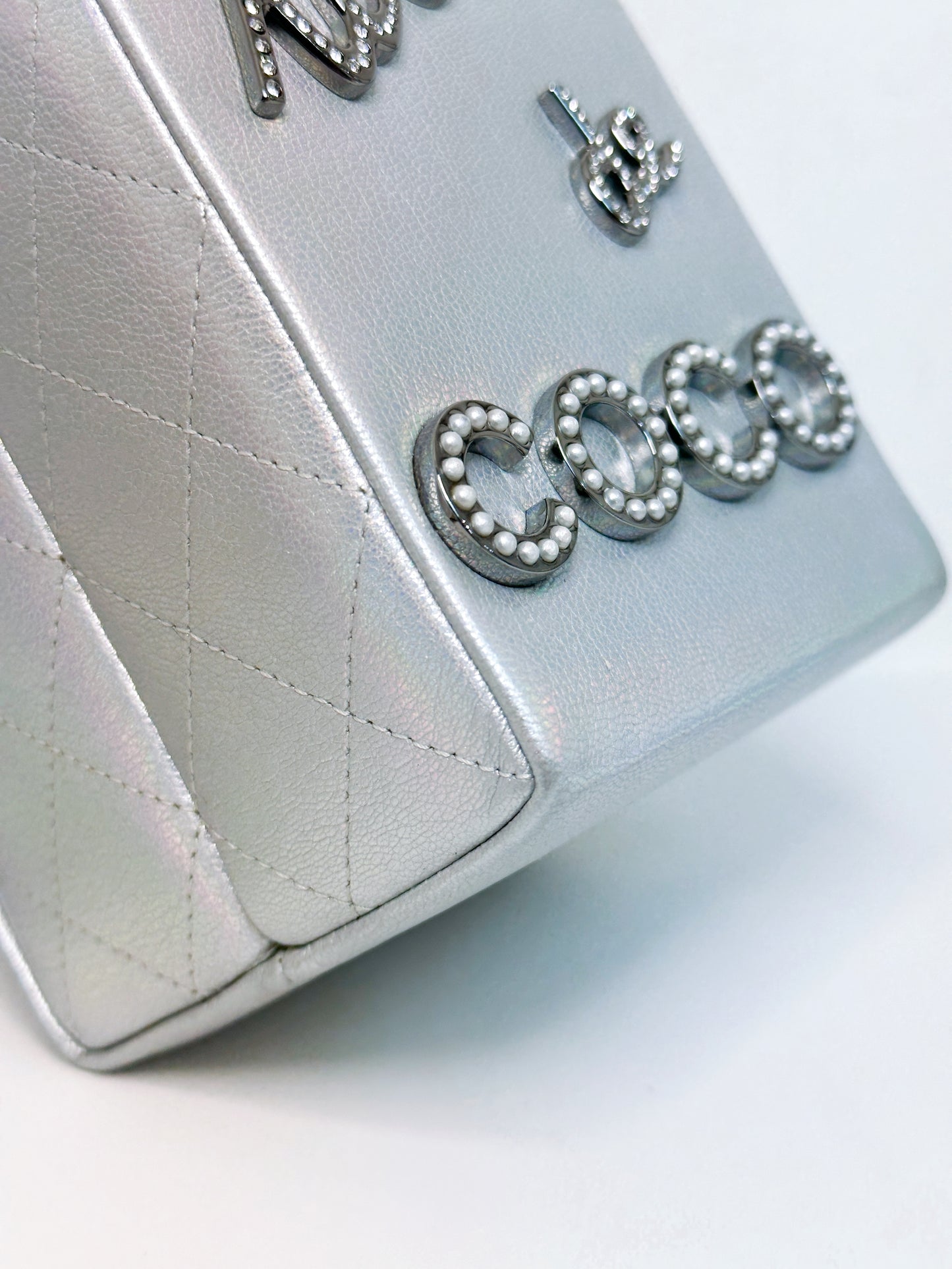 CHANEL RARE LIMITED EDITION LAIT DE COCO MILK CARTON BAG 2009 holo