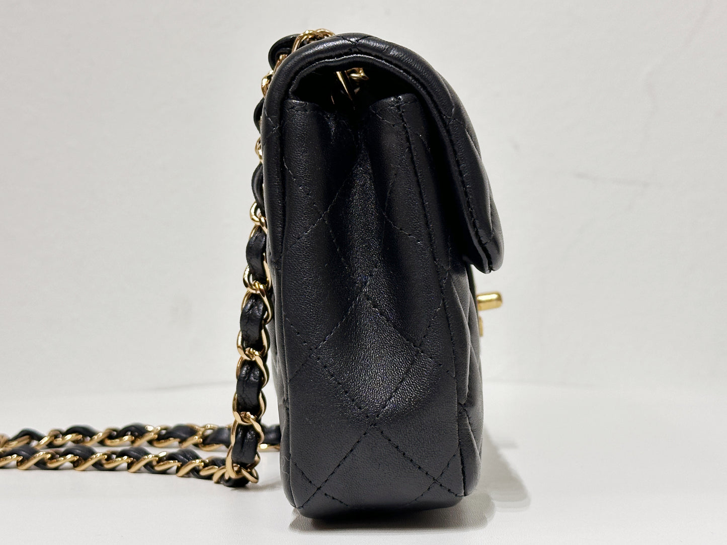 Chanel Lambskin East West Flap Bag Black GHW 1411 holo card