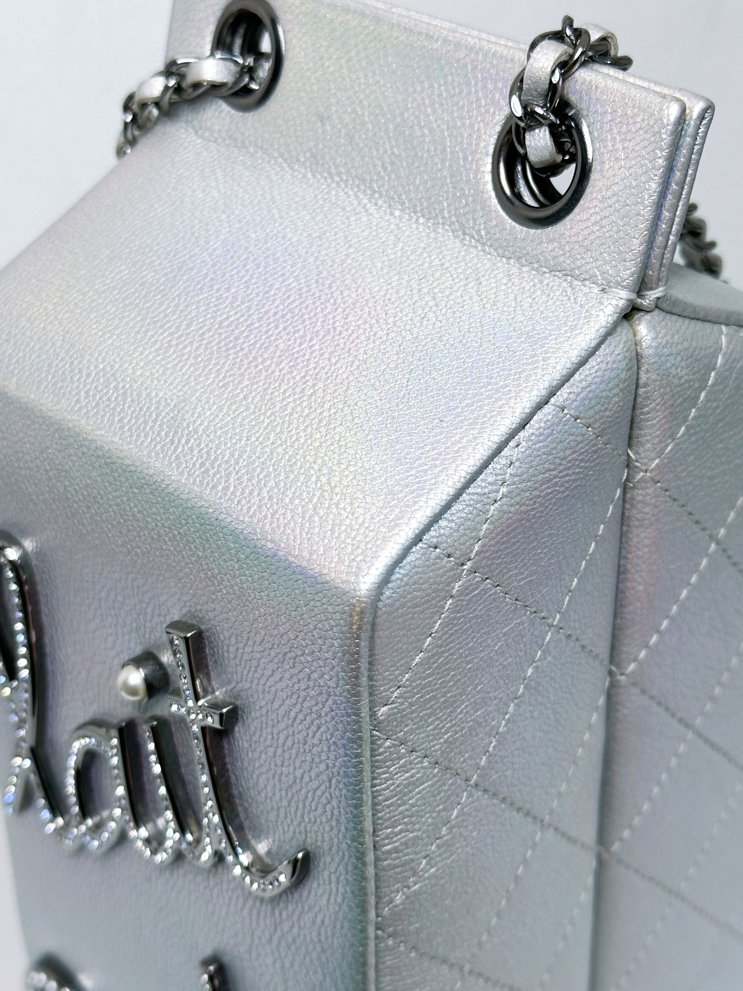 CHANEL RARE LIMITED EDITION LAIT DE COCO MILK CARTON BAG 2009 holo