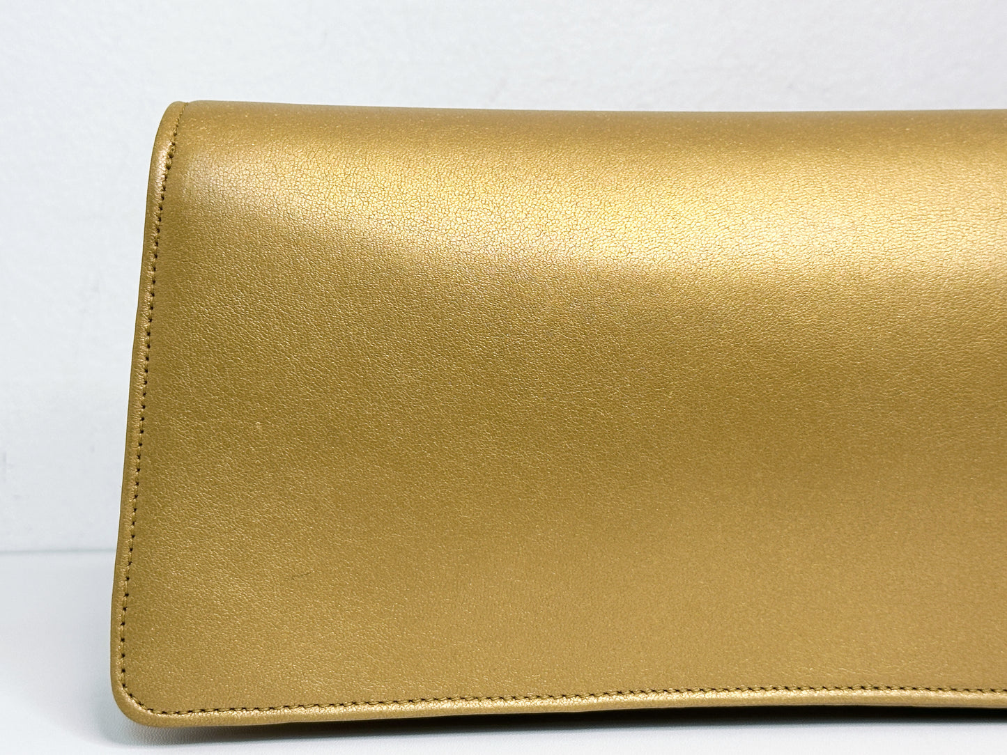 Chanel Lambskin Evening In Egypt Clutch Gold 2815 holo card