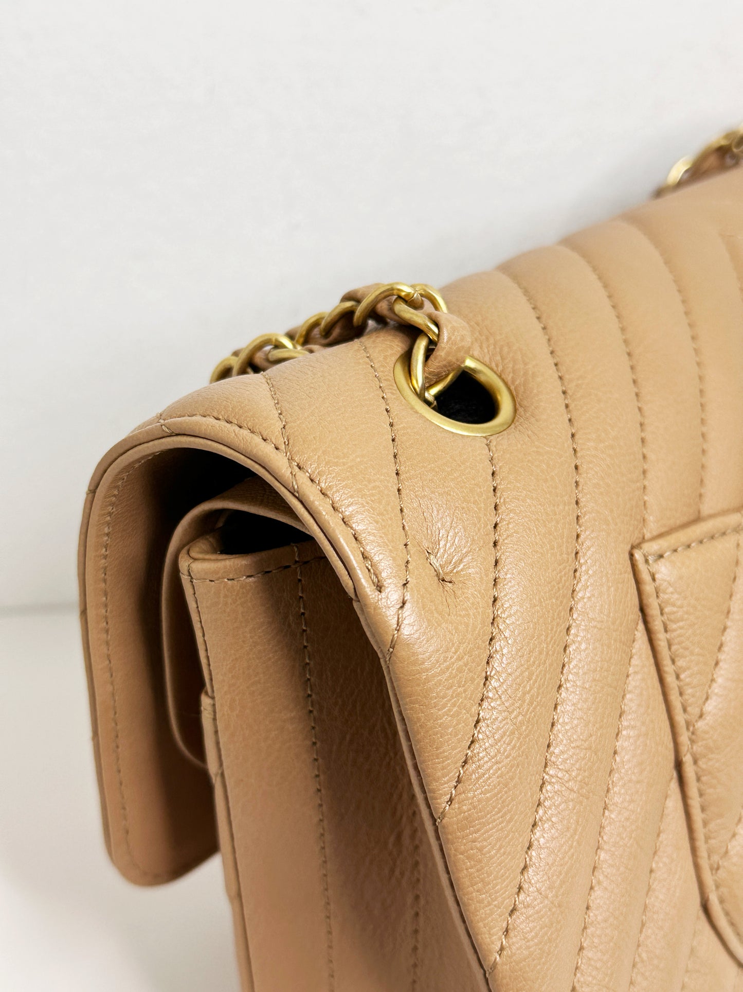Chanel Calfskin Chevron Quilted Medium Double Flap Beige 2383 holo card