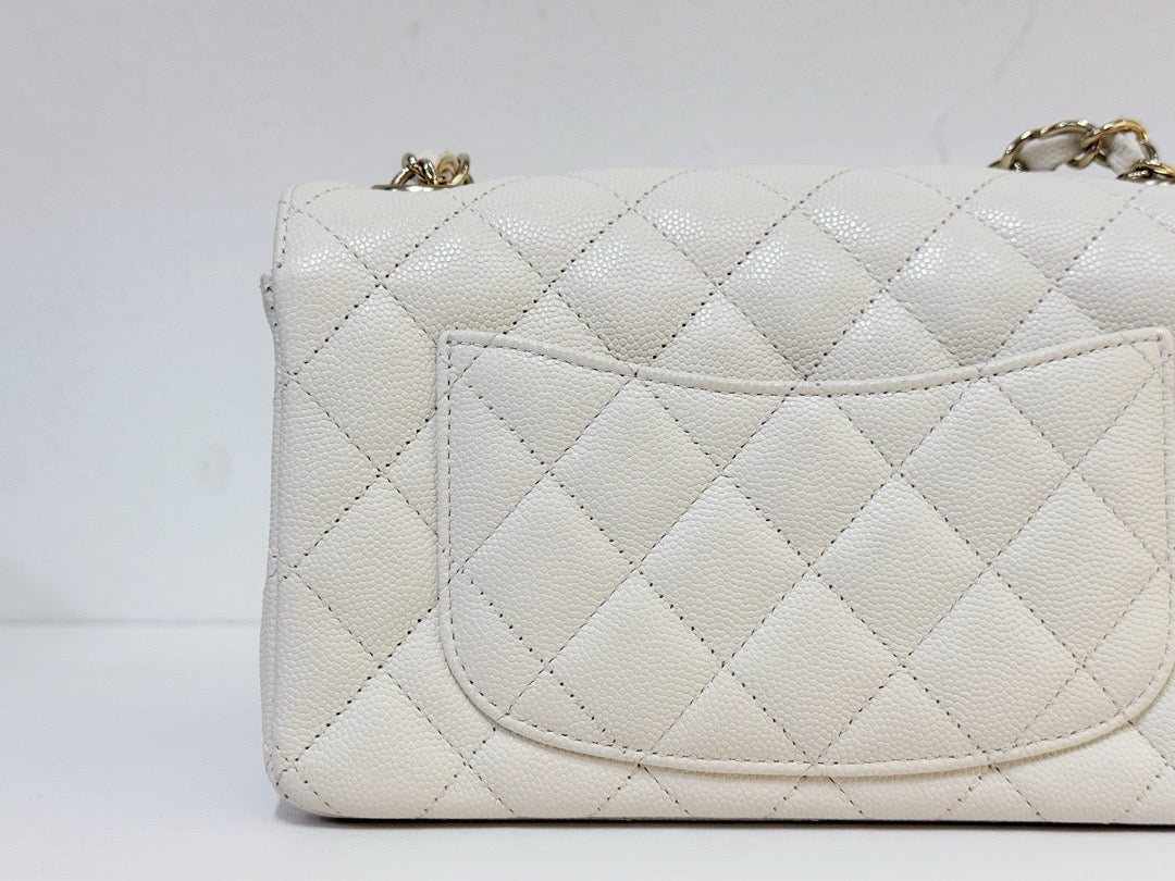 Chanel Mini Rectangle Caviar ivory 17C GHW 2339 holo