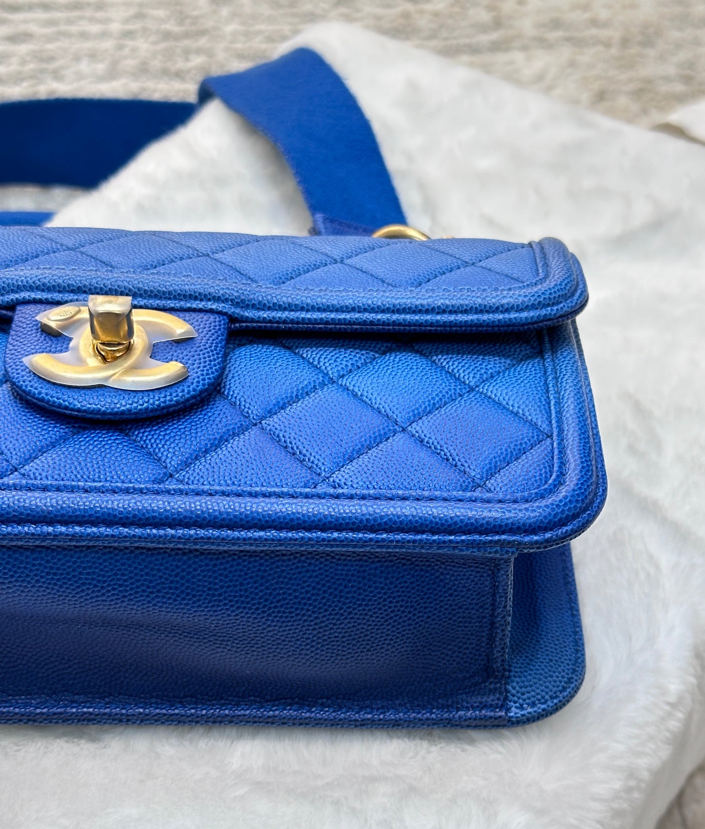 CHANEL Caviar Quilted Small Sunset On The Sea Flap Blue