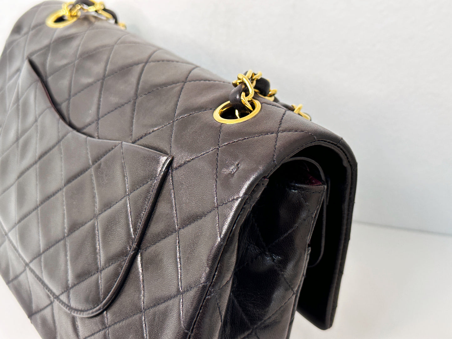 Chanel Vintage Black Quilted Lambskin Medium Classic Double Flap Bag 25 holo card
