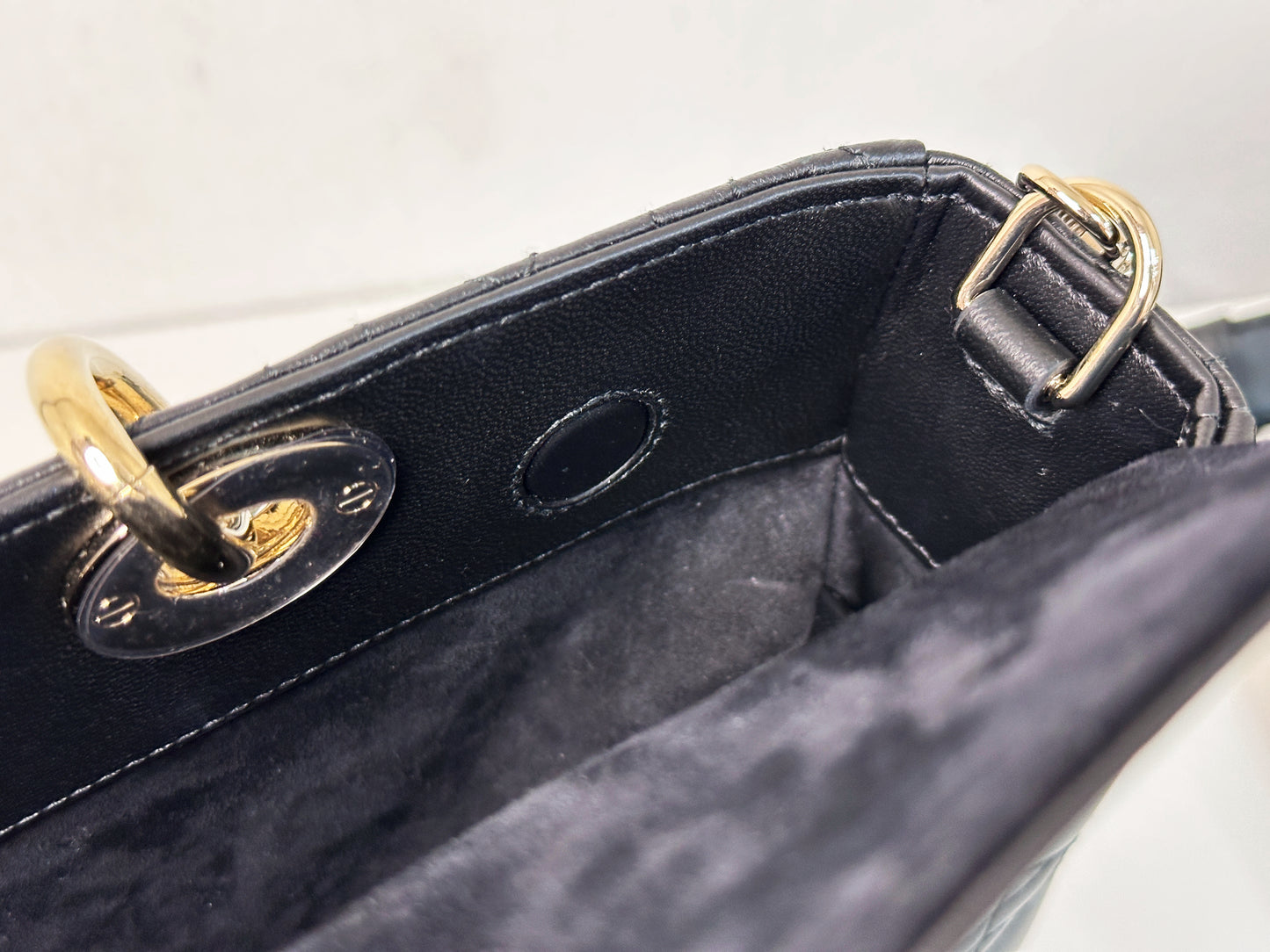 Dior Medium Lady D-Joy Bag
Black Cannage Lambskin