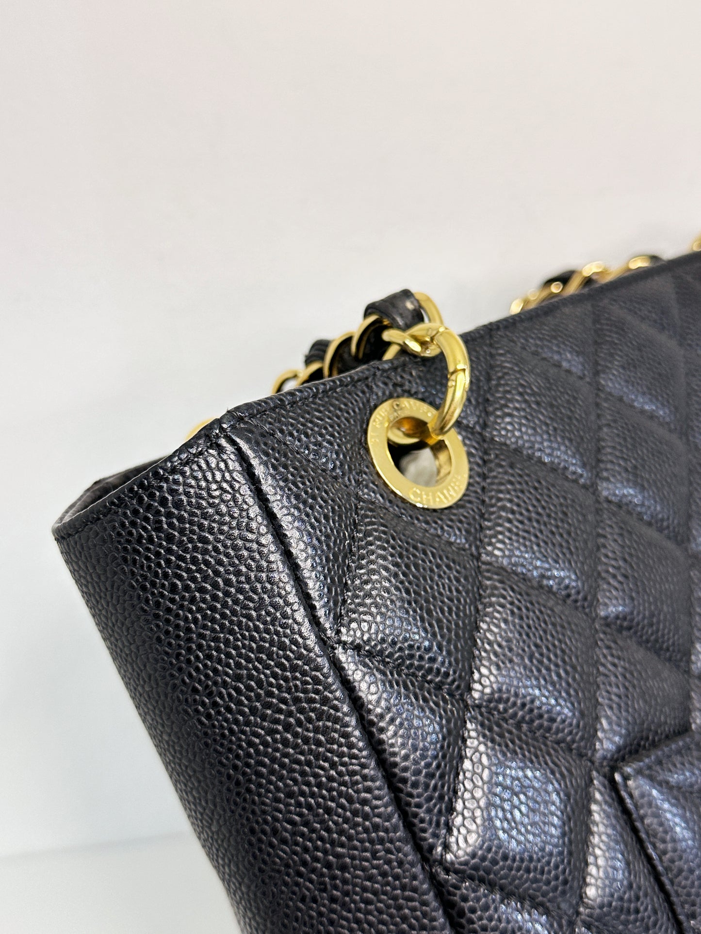 Chanel Caviar Quilted Petit Shopping Tote PST Black GHW 1602 holo card