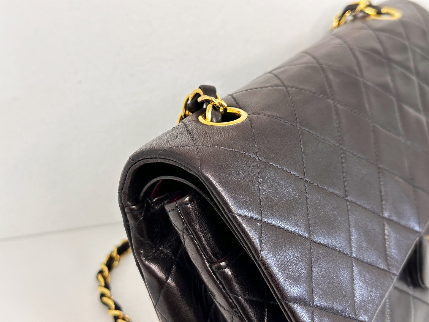 Chanel Vintage Black Quilted Lambskin Medium Classic Double Flap Bag 25 holo card