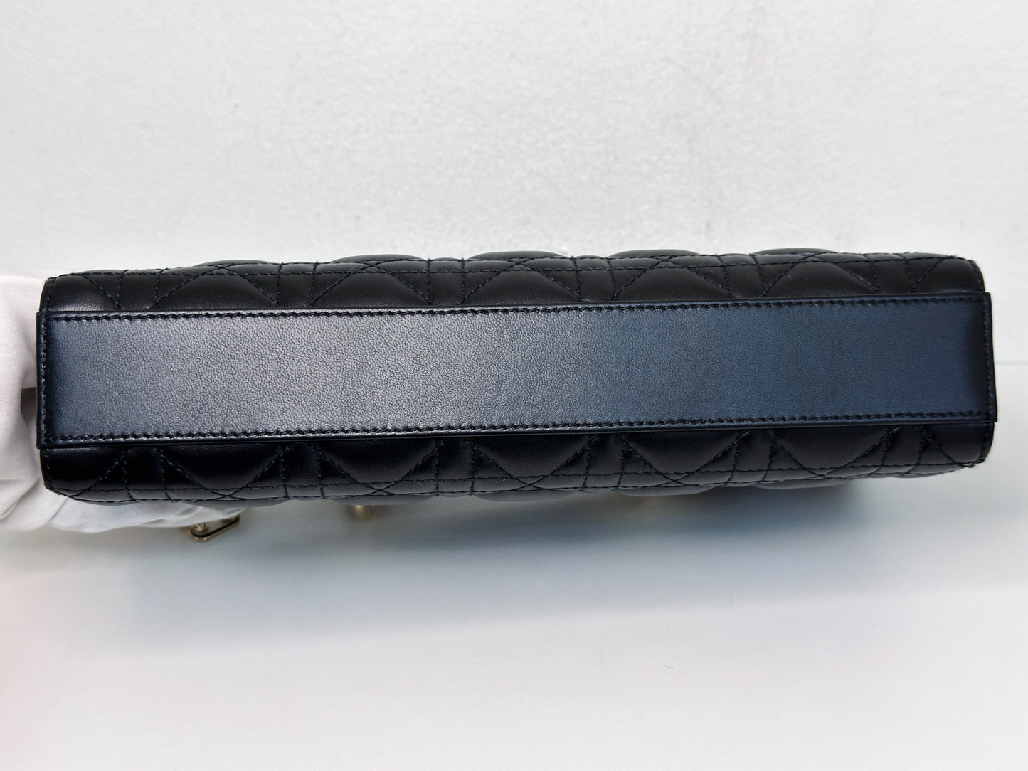 Dior Medium Lady D-Joy Bag
Black Cannage Lambskin
