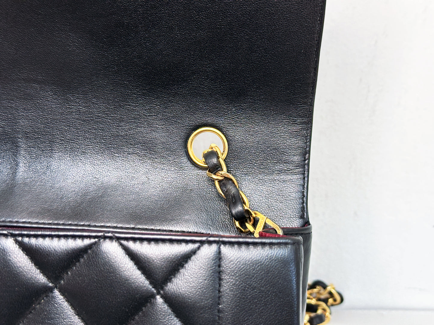 Chanel Vintage Quilted Diana Flap Bag Black Lambskin 3266 holo